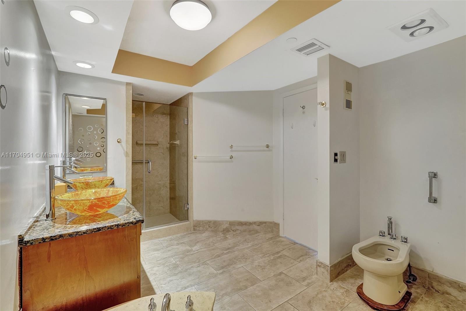 20281 E Country Club Dr Unit 2104, Aventura, Florida, 33180, United States, 2 Bedrooms Bedrooms, ,2 BathroomsBathrooms,Residential,For Sale,20281 E Country Club Dr Unit 2104,1668200