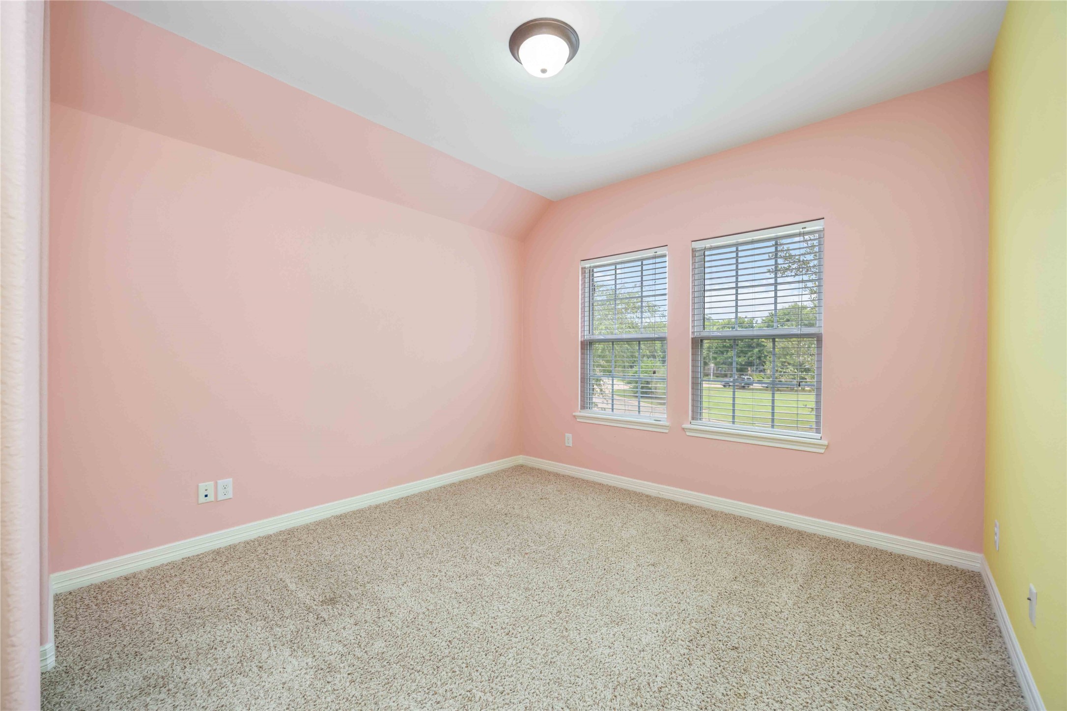 Missouri City, Texas, 77459, United States, 5 Bedrooms Bedrooms, ,4 BathroomsBathrooms,Residential,For Sale,1906951