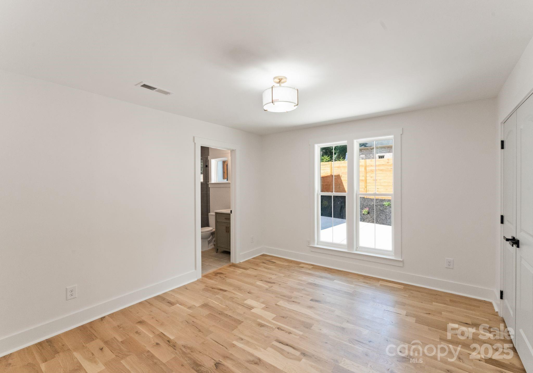 Charlotte, North Carolina, 28226, United States, 6 Bedrooms Bedrooms, ,5 BathroomsBathrooms,Residential,For Sale,1901811