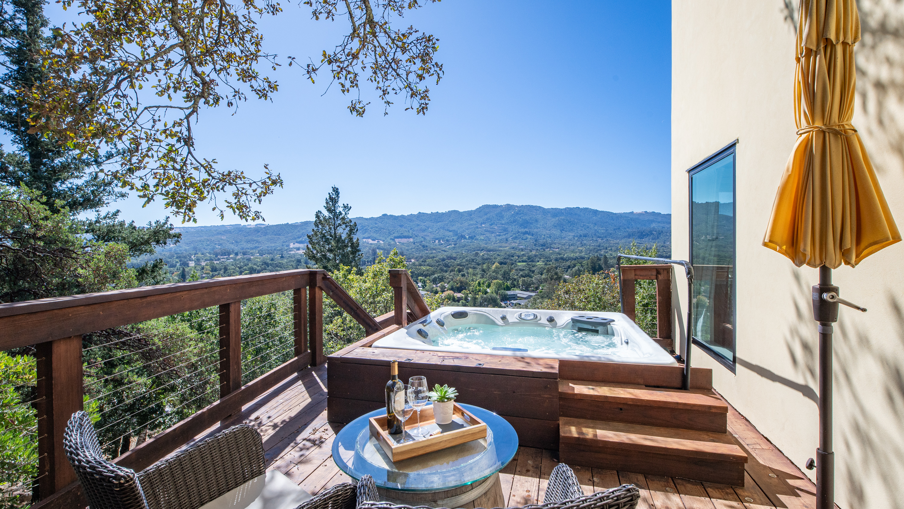  Panoramic Sonoma Views & Income-Producing ADU - 物件實景