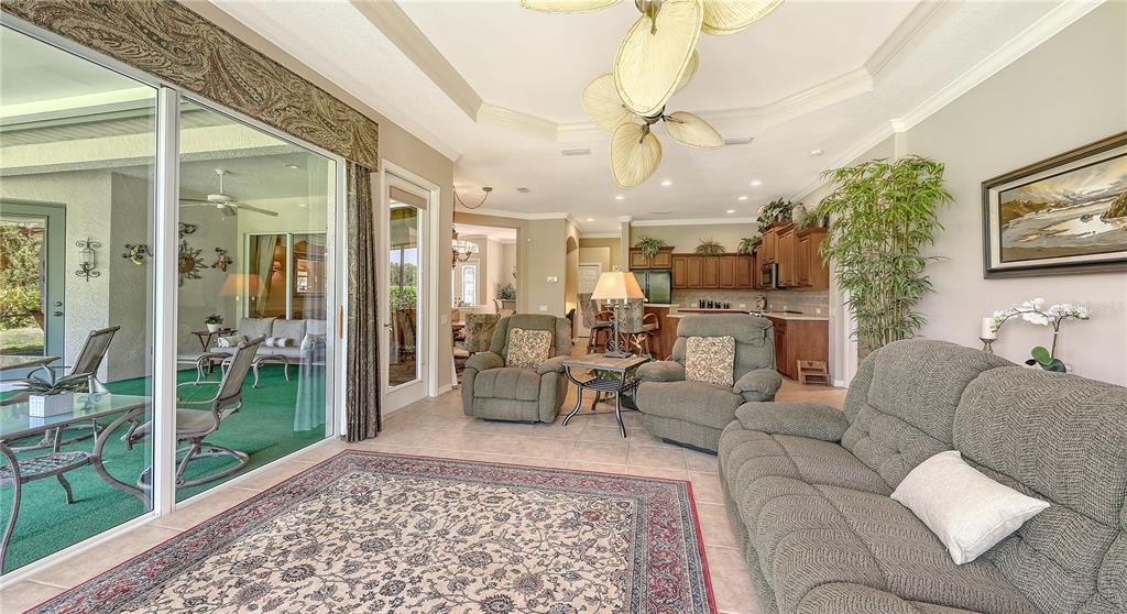 Sarasota, Florida, 34243, United States, 3 Bedrooms Bedrooms, ,3 BathroomsBathrooms,Residential,For Sale,1820877