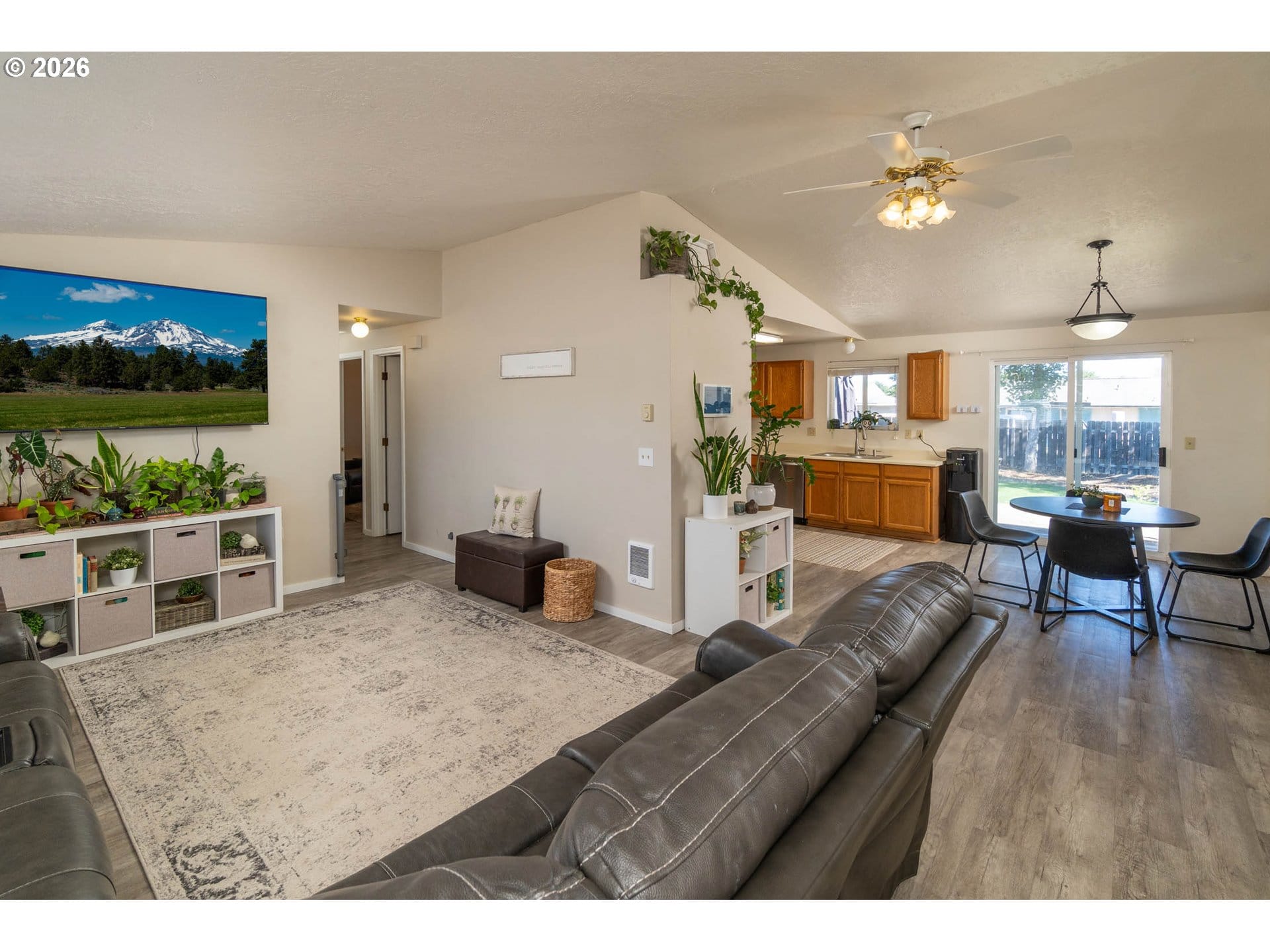  3217 SW QUARTZ AVE Redmond, OR 97756 - 物件實景