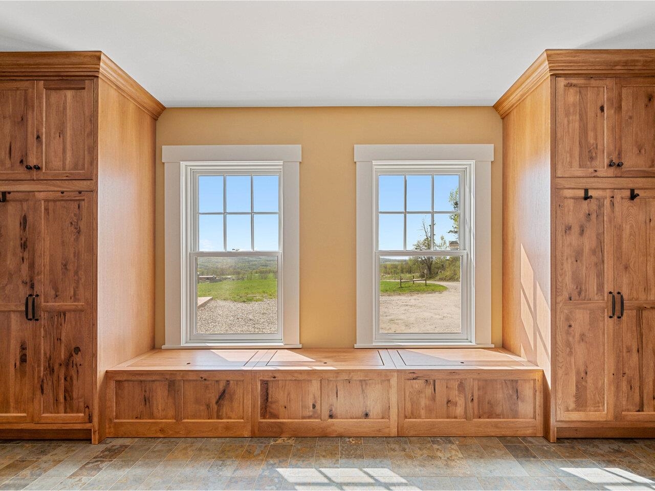 Washington, Vermont, 05675, United States, 4 Bedrooms Bedrooms, ,2 BathroomsBathrooms,Residential,For Sale,1827789