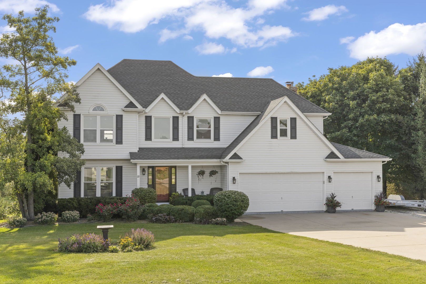 Oswego, Illinois, 60543, United States, 4 Bedrooms Bedrooms, ,3 BathroomsBathrooms,Residential,For Sale,1949228