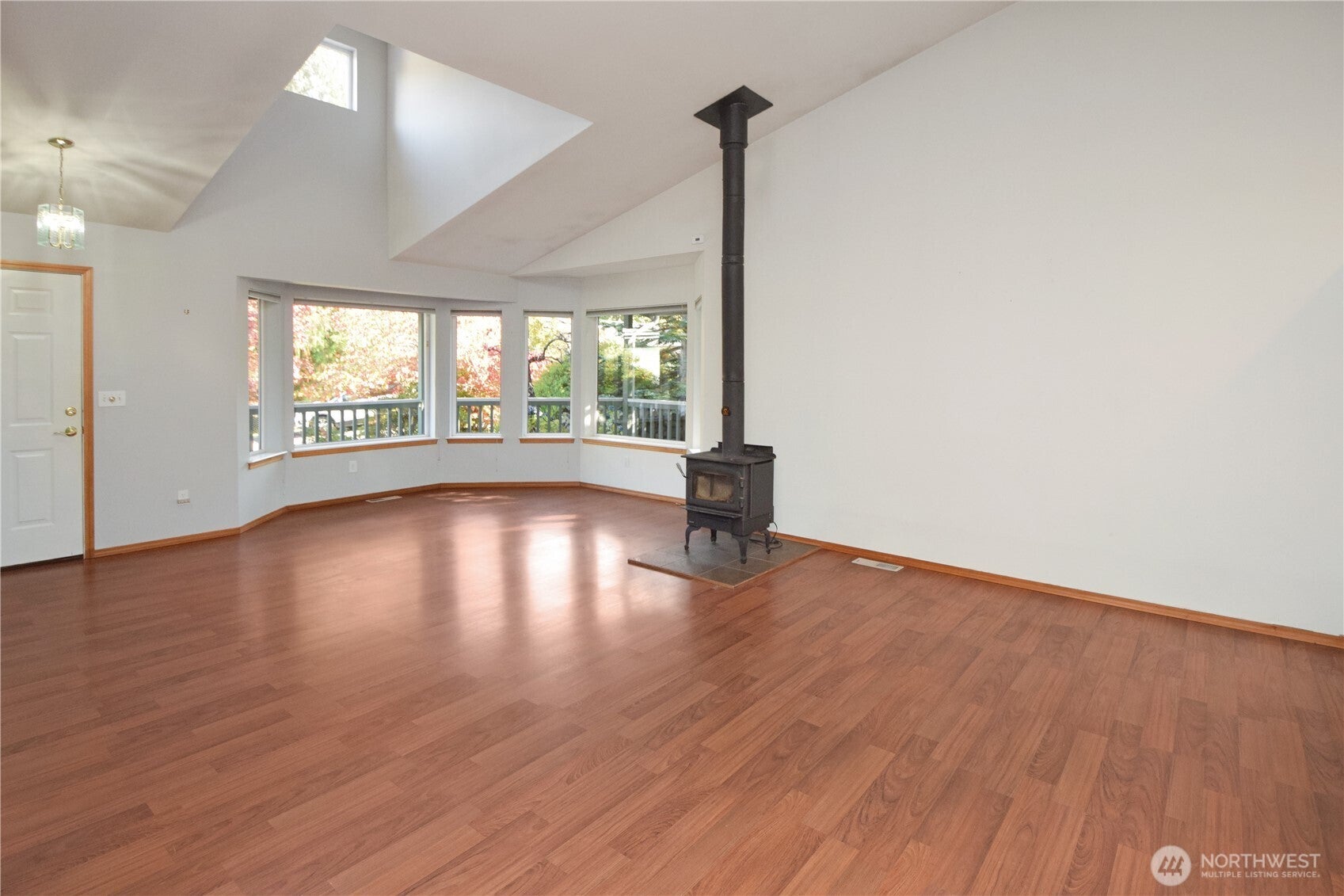 Port Orchard, Washington, 98366, United States, 3 Bedrooms Bedrooms, ,1 BathroomBathrooms,Residential,For Sale,1966865