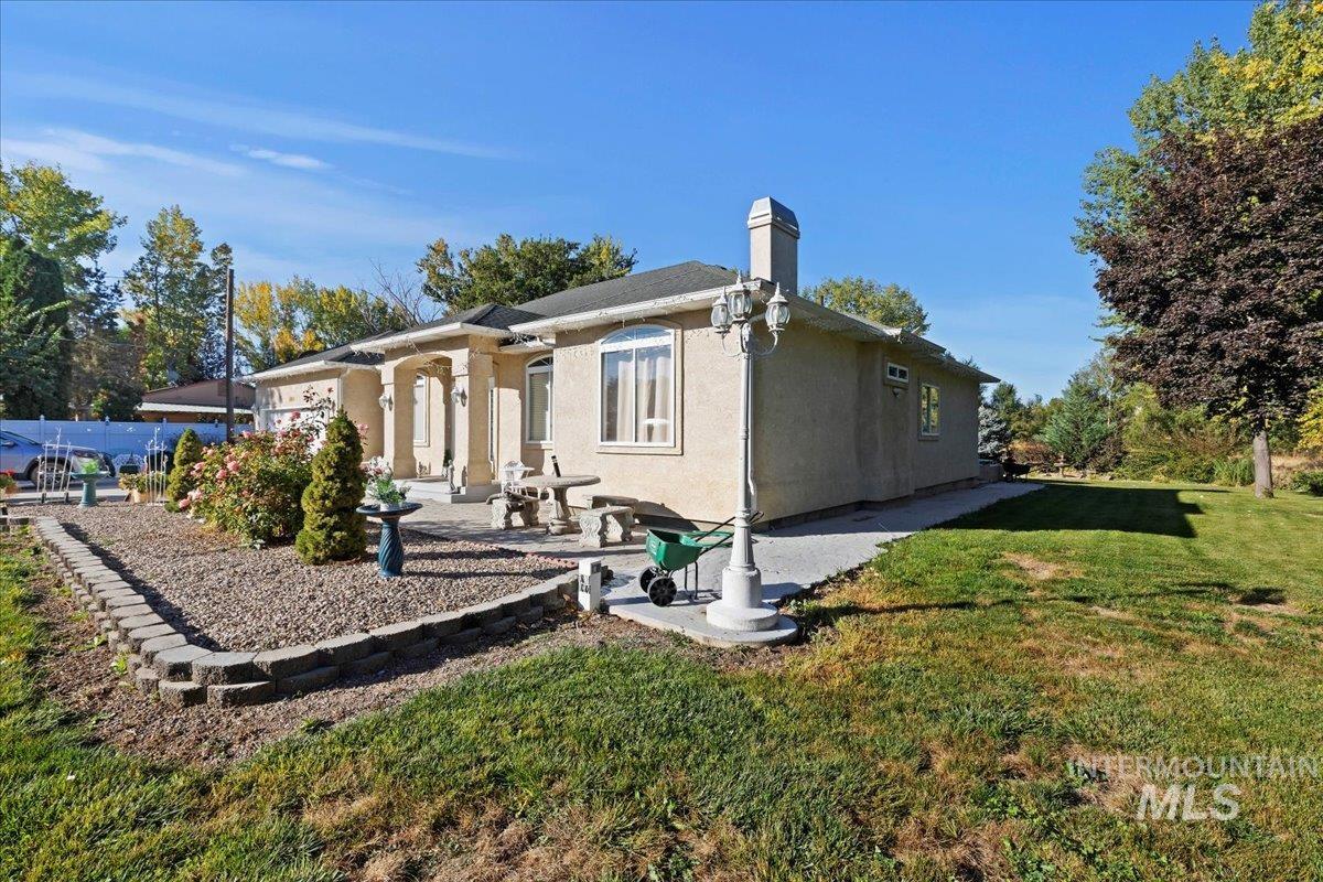 Nampa, Idaho, 83686-8635, United States, 4 Bedrooms Bedrooms, ,4 BathroomsBathrooms,Residential,For Sale,1907739