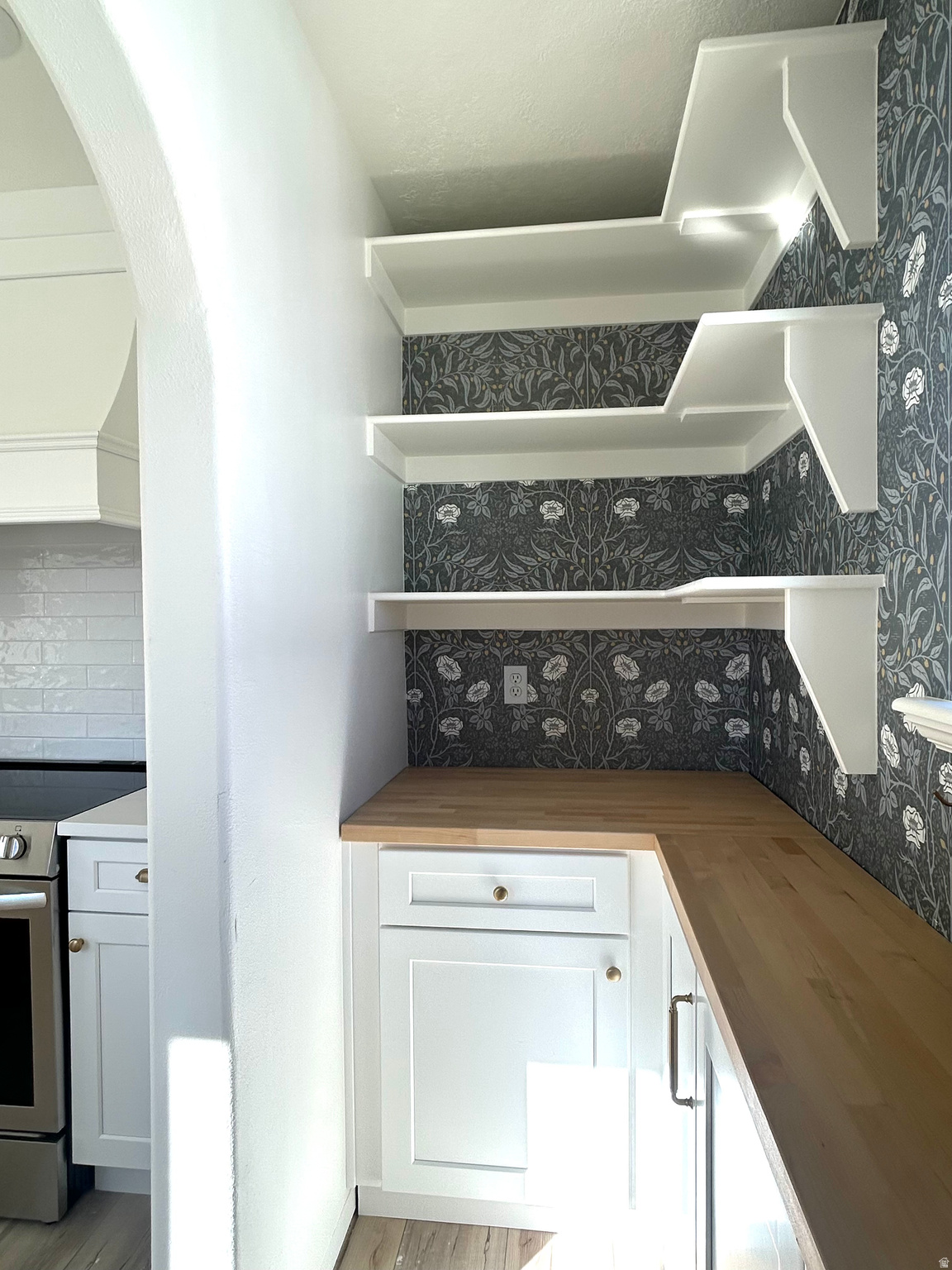 Spanish Fork, Utah, 84660, United States, 5 Bedrooms Bedrooms, ,3 BathroomsBathrooms,Residential,For Sale,1988016