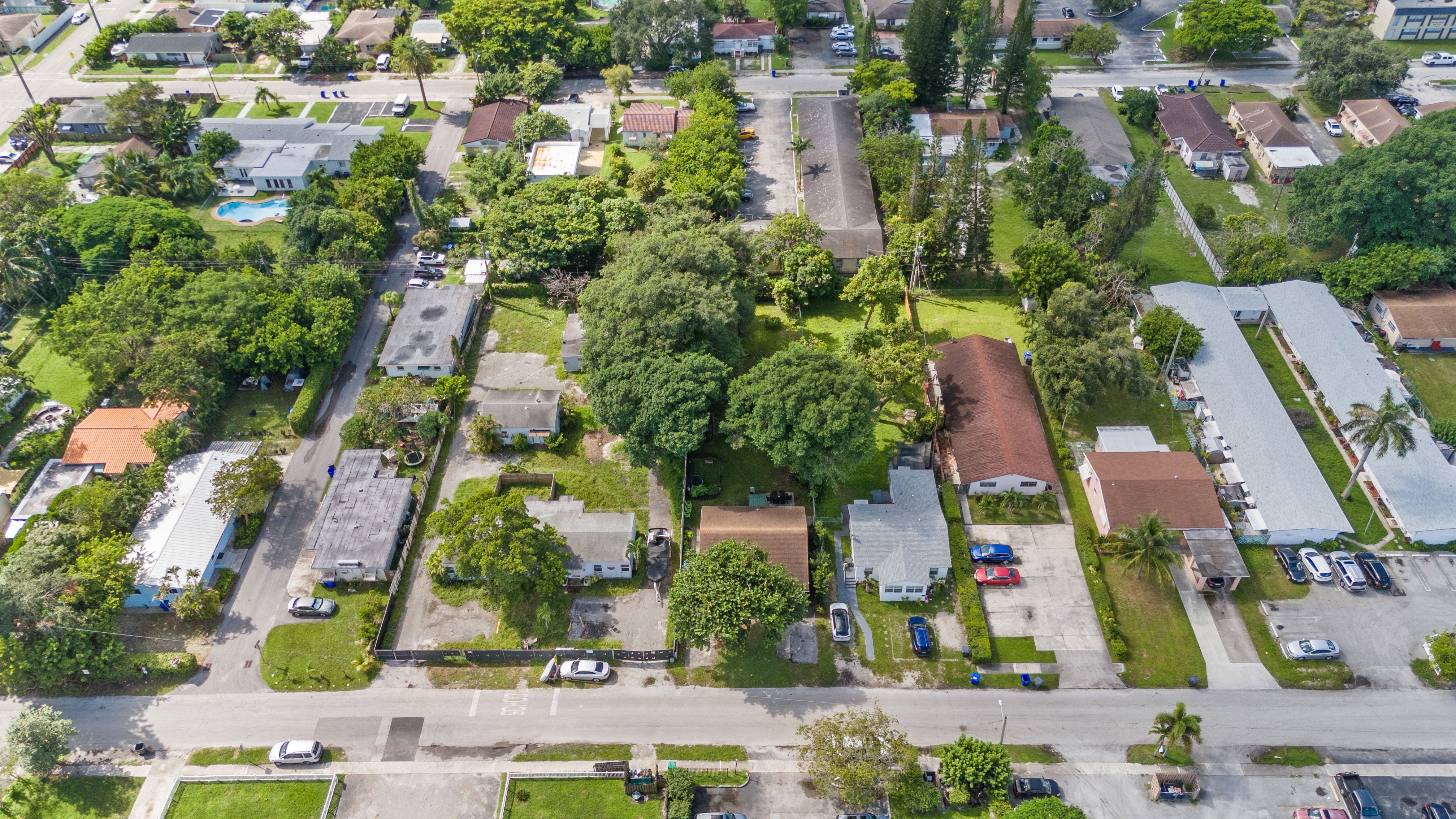  2434 Lincoln St, Hollywood, FL, 33020 - 物件實景