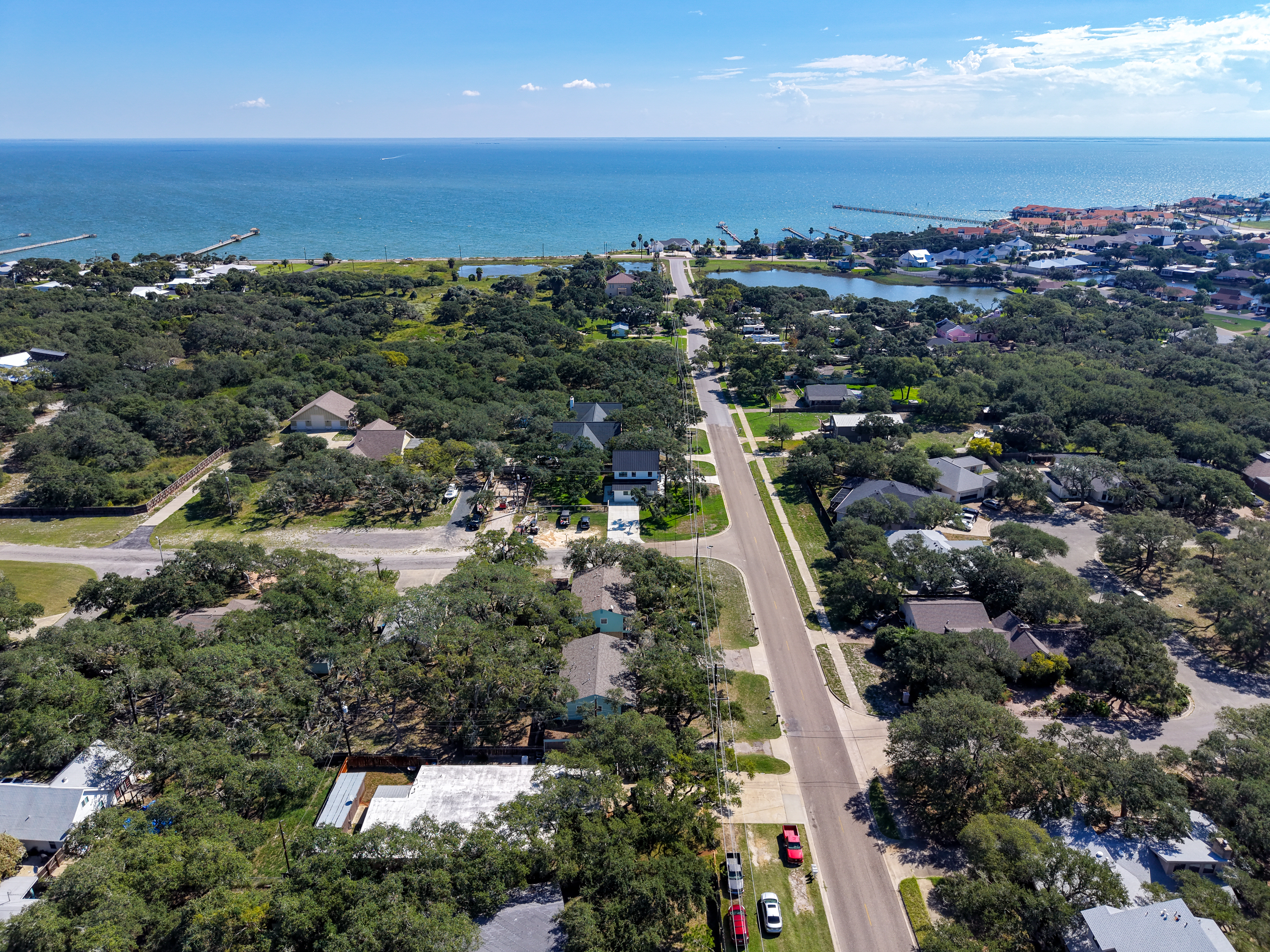  Fully Renovated Coastal Duplex - 物件實景
