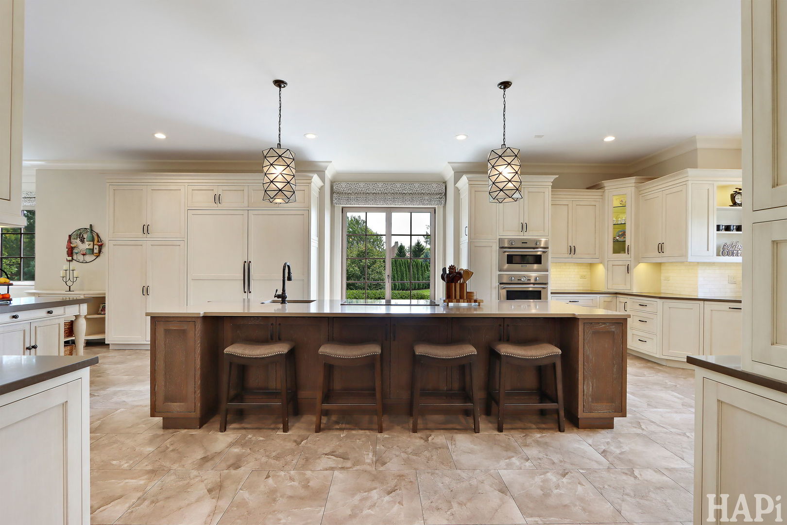 South Barrington, Illinois, 60010, United States, 5 Bedrooms Bedrooms, ,6 BathroomsBathrooms,Residential,For Sale,1947968