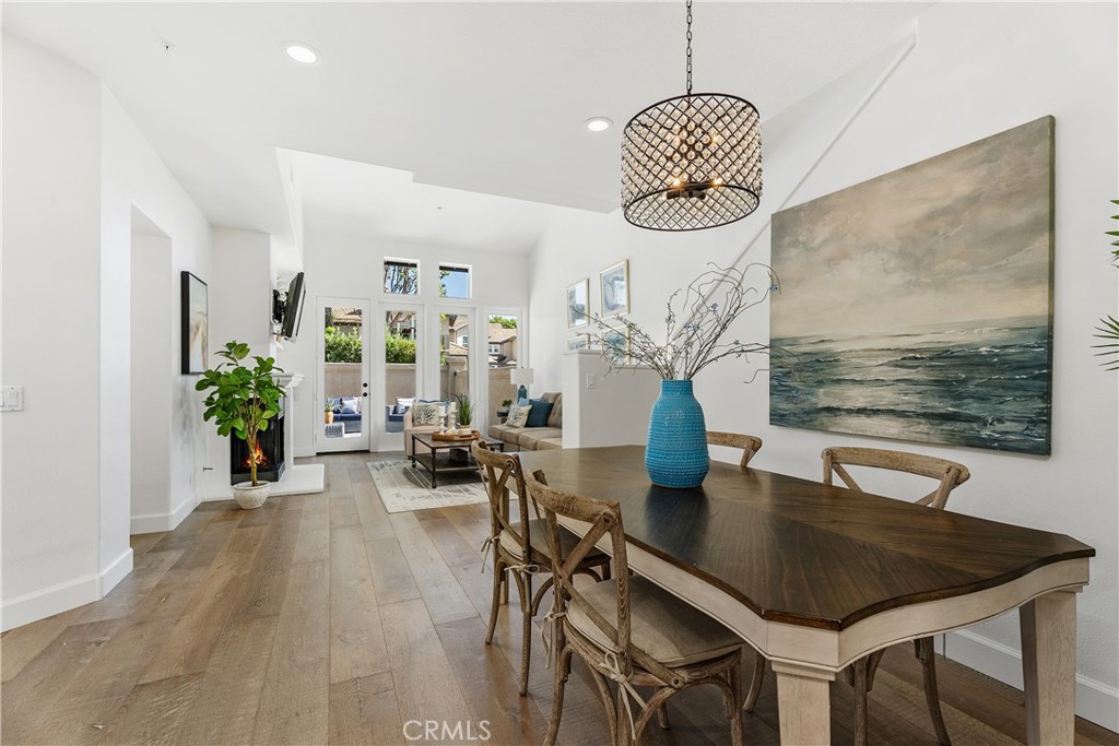 Laguna Niguel, California, 92677, United States, 2 Bedrooms Bedrooms, ,2 BathroomsBathrooms,Residential,For Sale,1947960