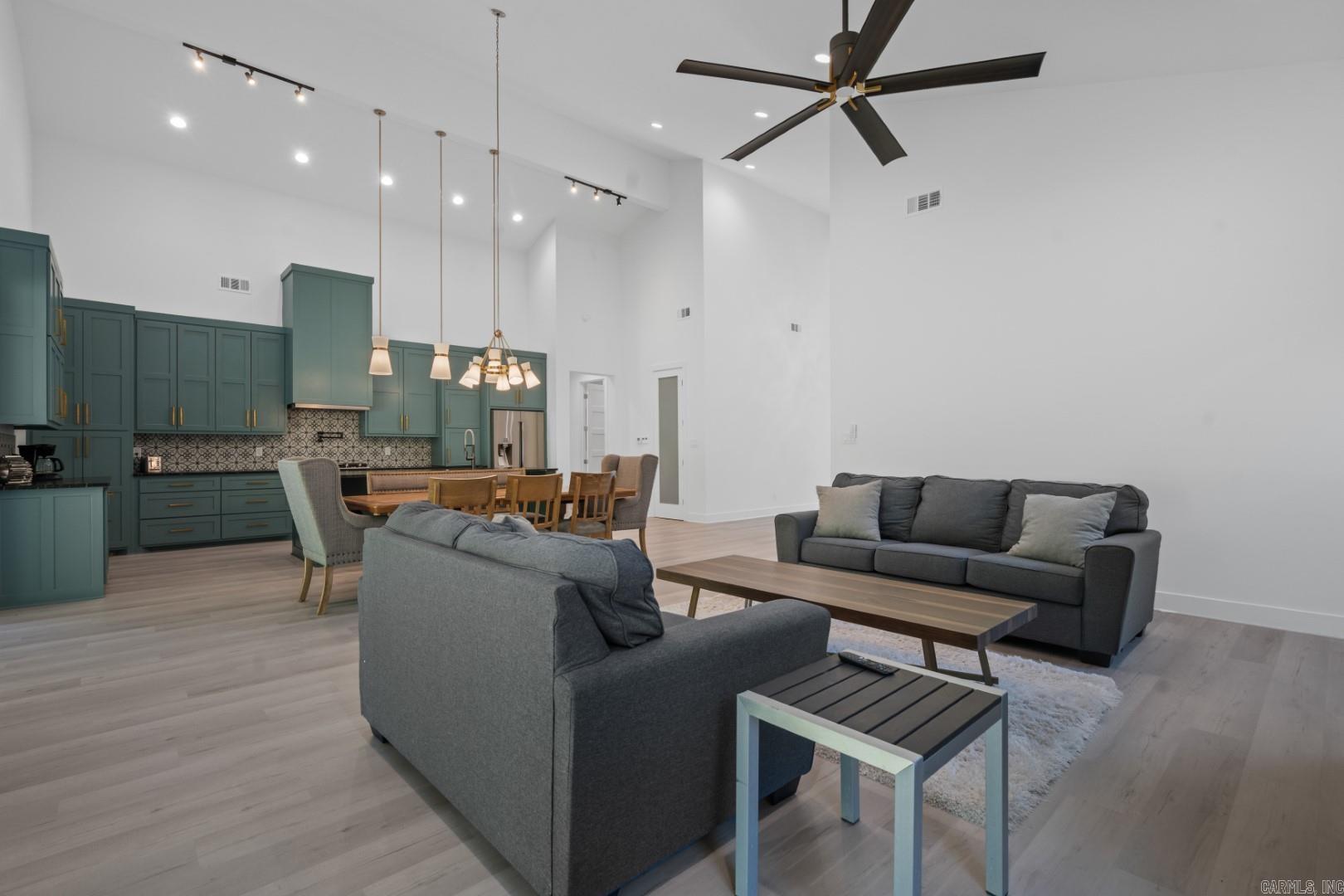 Hot Springs, Arkansas, 71913, United States, 3 Bedrooms Bedrooms, ,2 BathroomsBathrooms,Residential,For Sale,1753196
