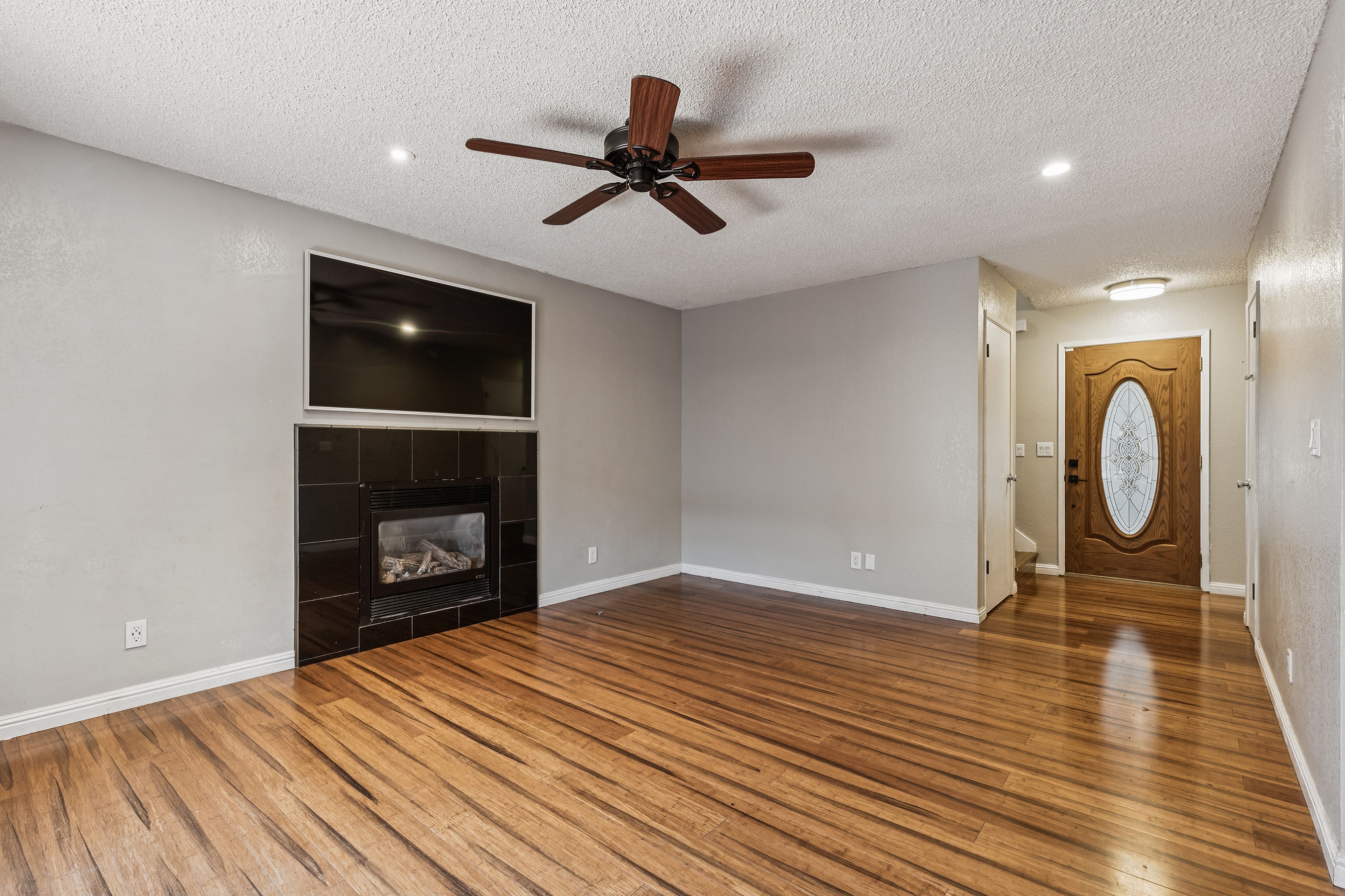  Charming Home in Petaluma