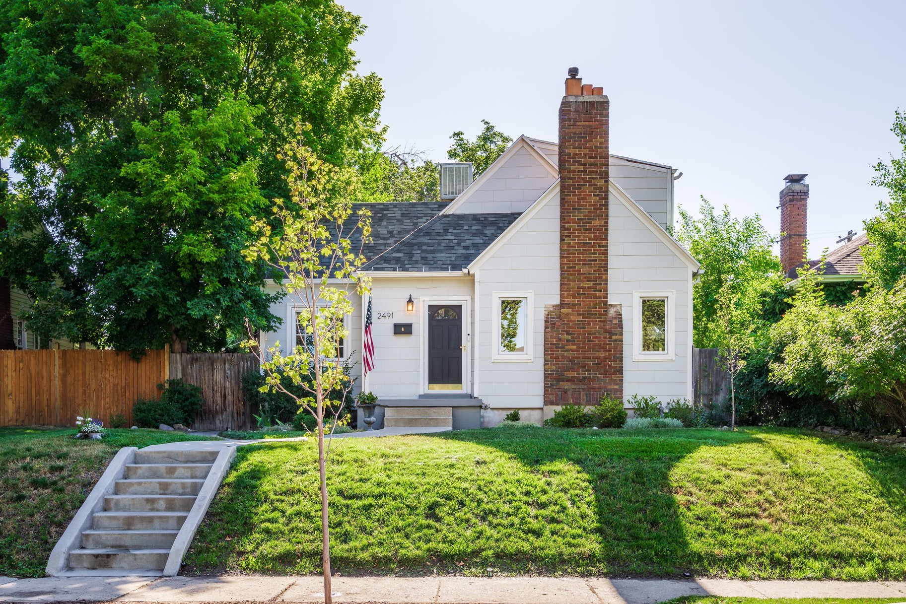  Charming Two-Story Home in the Highly Sought-After Highland Park Neighborhood - 物件實景