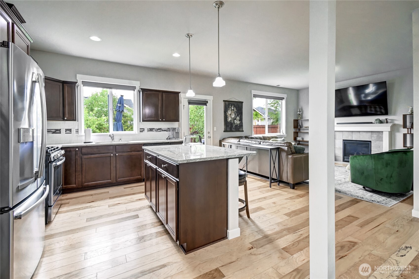 Mount Vernon, Washington, 98273, United States, 3 Bedrooms Bedrooms, ,3 BathroomsBathrooms,Residential,For Sale,1827775