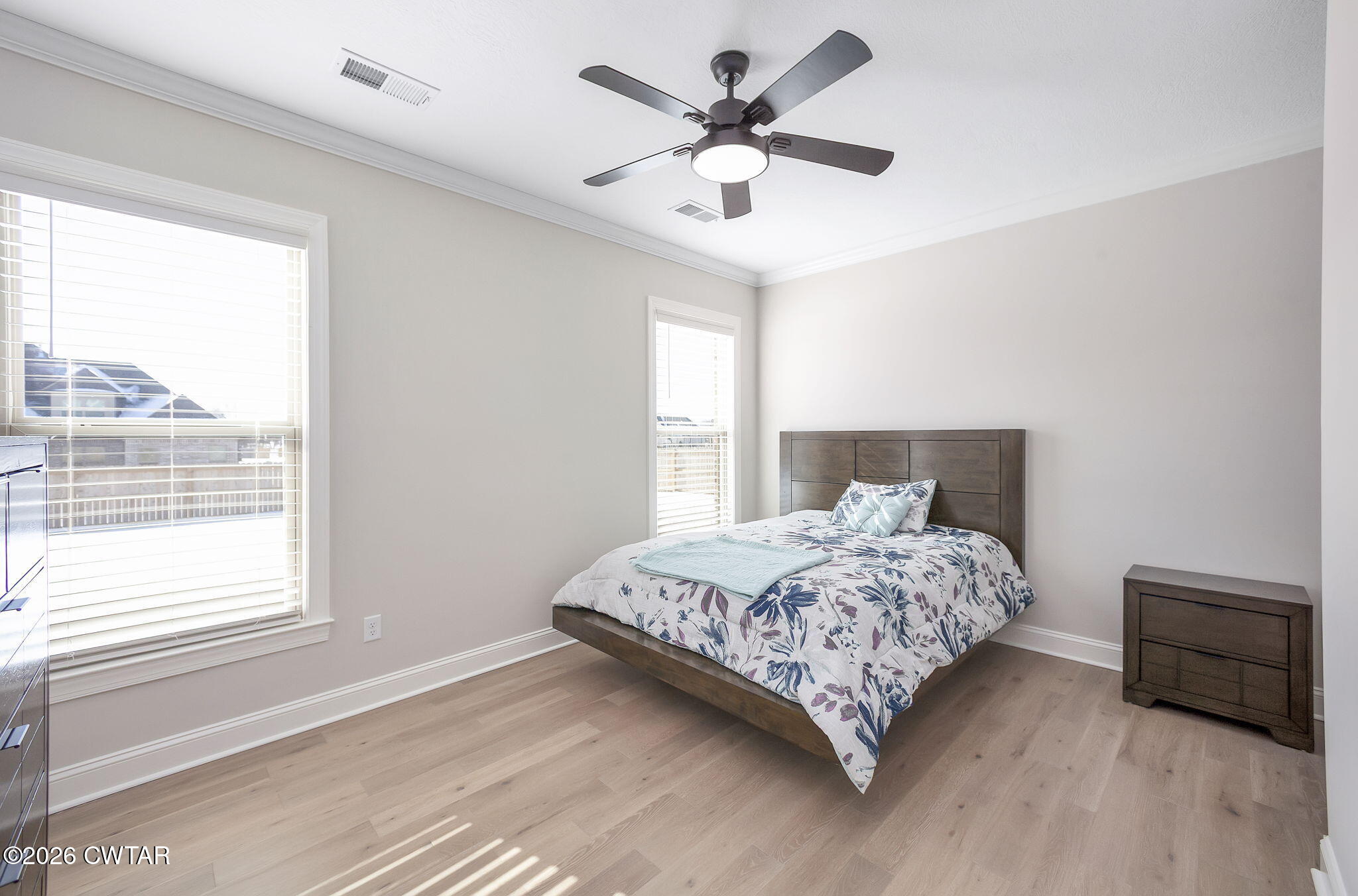 Jackson, Tennessee, 38305, United States, 5 Bedrooms Bedrooms, ,4 BathroomsBathrooms,Residential,For Sale,2016388