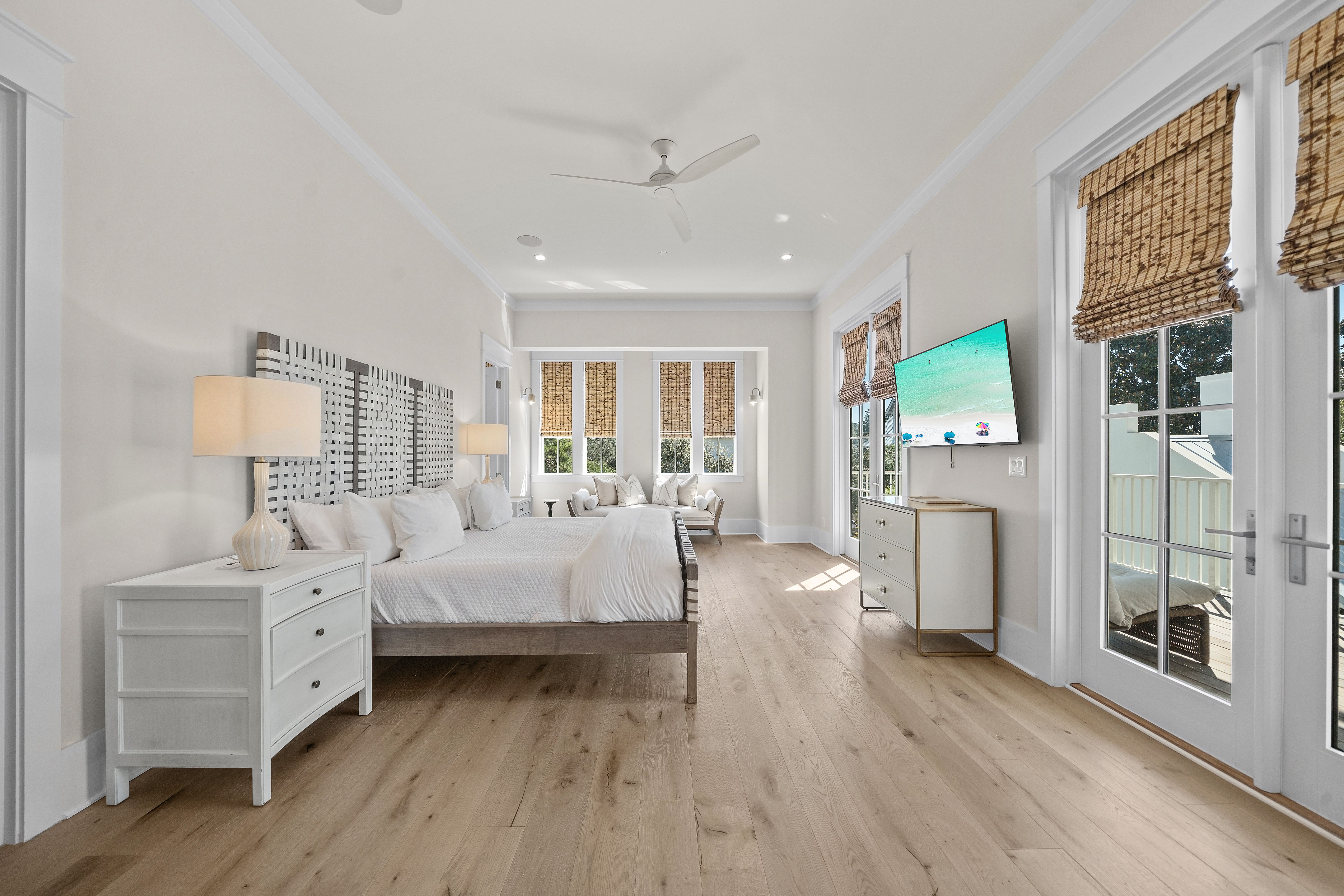  Gulf Serenity  Newer-Construction 8-Bedroom Luxury Home with Rooftop Terrace - 物件實景