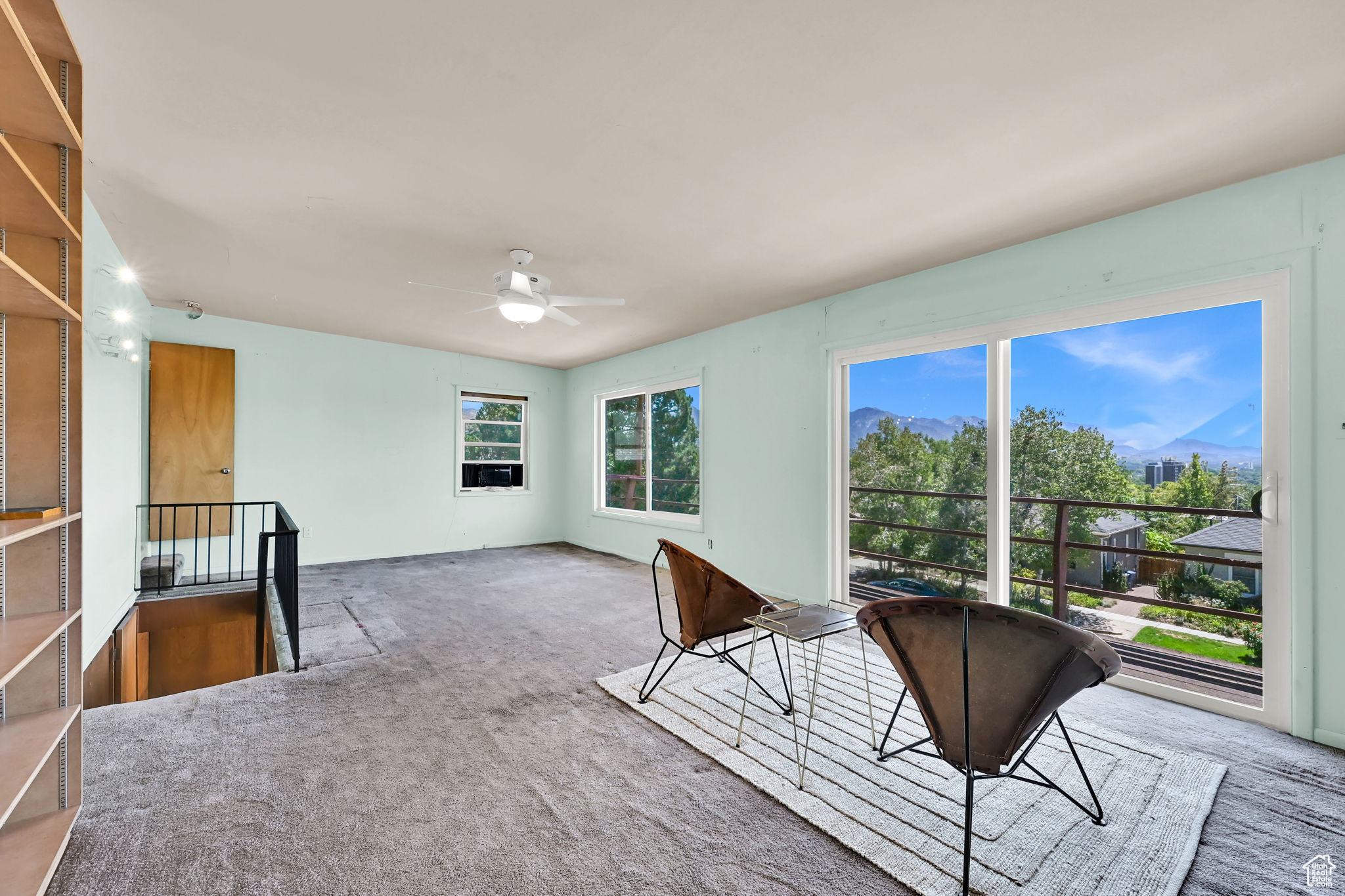 Salt Lake City, Utah, 84103, United States, 3 Bedrooms Bedrooms, ,2 BathroomsBathrooms,Residential,For Sale,1925078