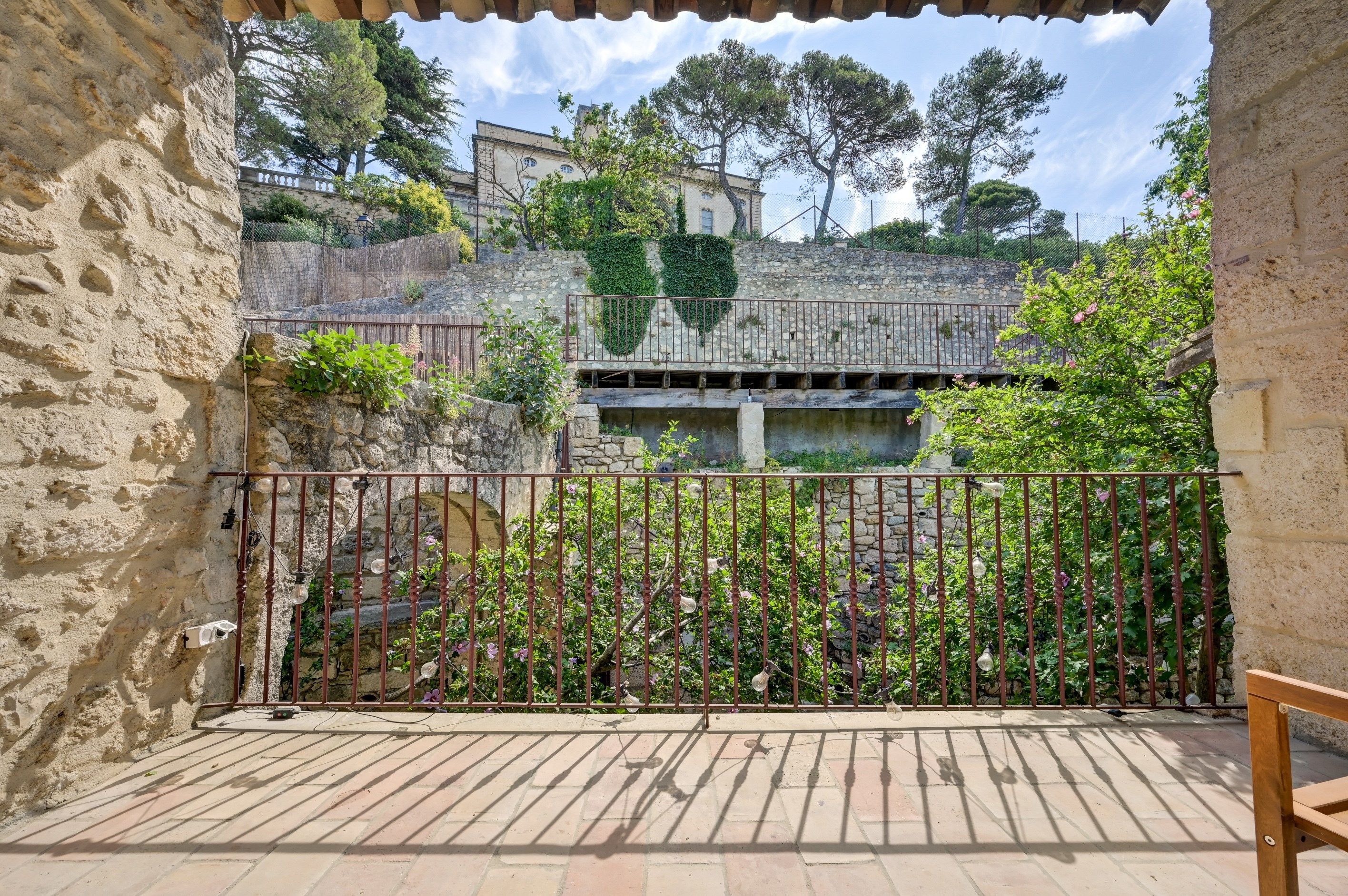  Superb stone village house with garden, swimming pool and garages - 物件實景