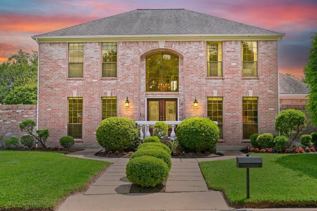 Sugar Land, Texas, 77478, United States, 4 Bedrooms Bedrooms, ,7 BathroomsBathrooms,Residential,For Sale,1778214
