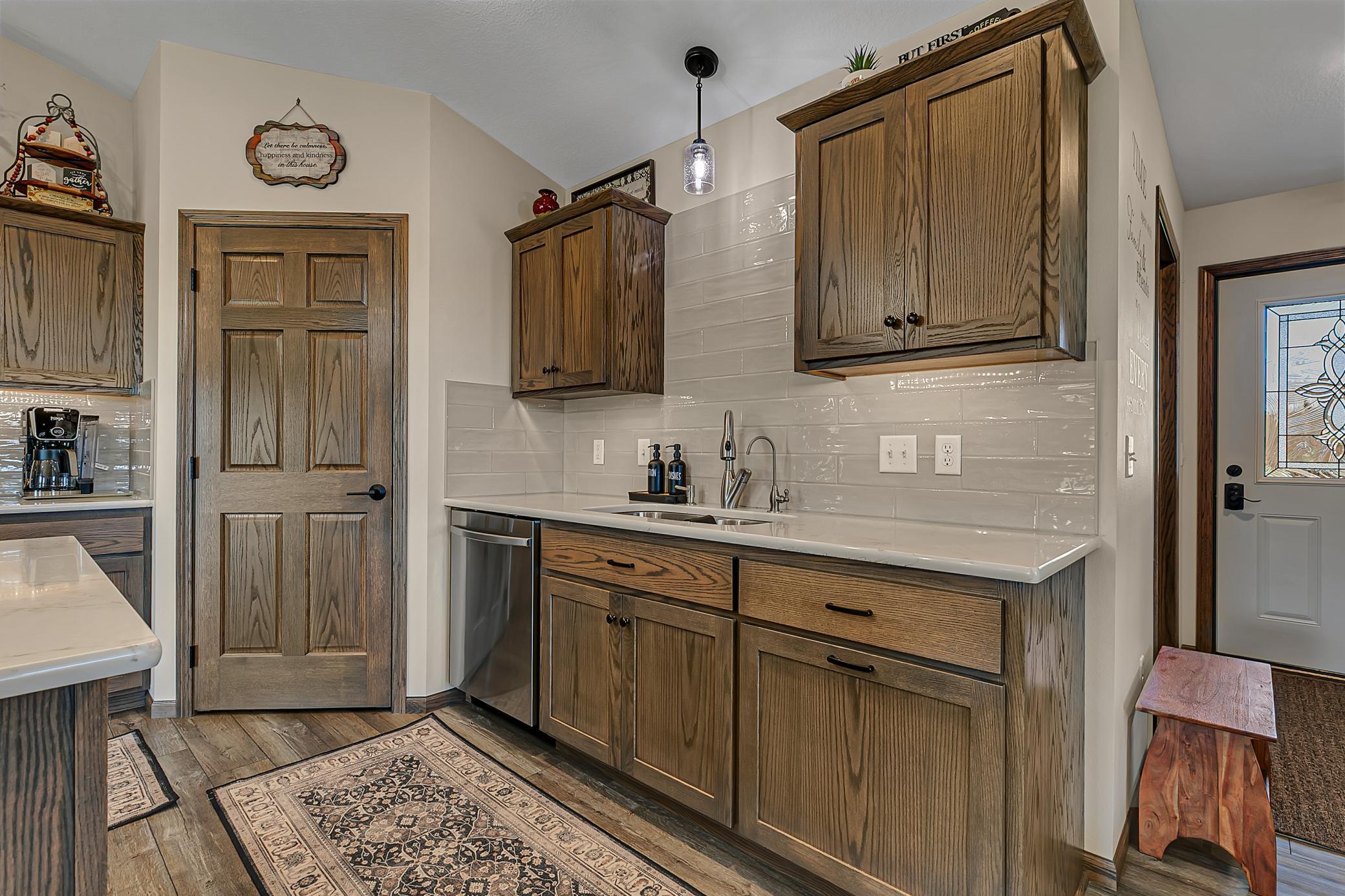 Saint Joseph, Minnesota, 56374, United States, 3 Bedrooms Bedrooms, ,2 BathroomsBathrooms,Residential,For Sale,1988630