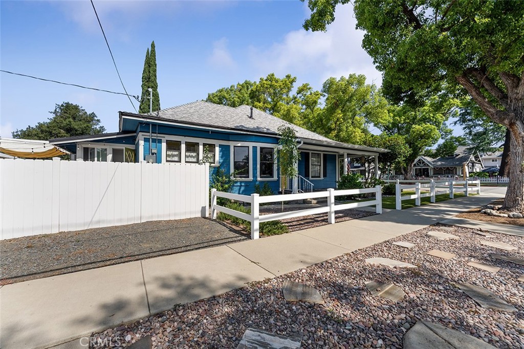 La Verne, California, 91750, United States, 3 Bedrooms Bedrooms, ,1 BathroomBathrooms,Residential,For Sale,1909183