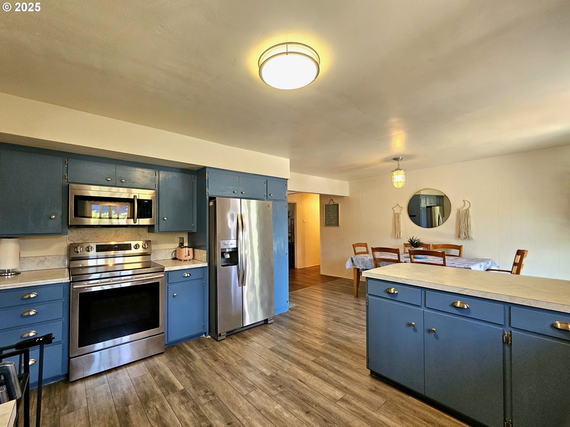 Brookings, Oregon, 97415, United States, 3 Bedrooms Bedrooms, ,3 BathroomsBathrooms,Residential,For Sale,1974179