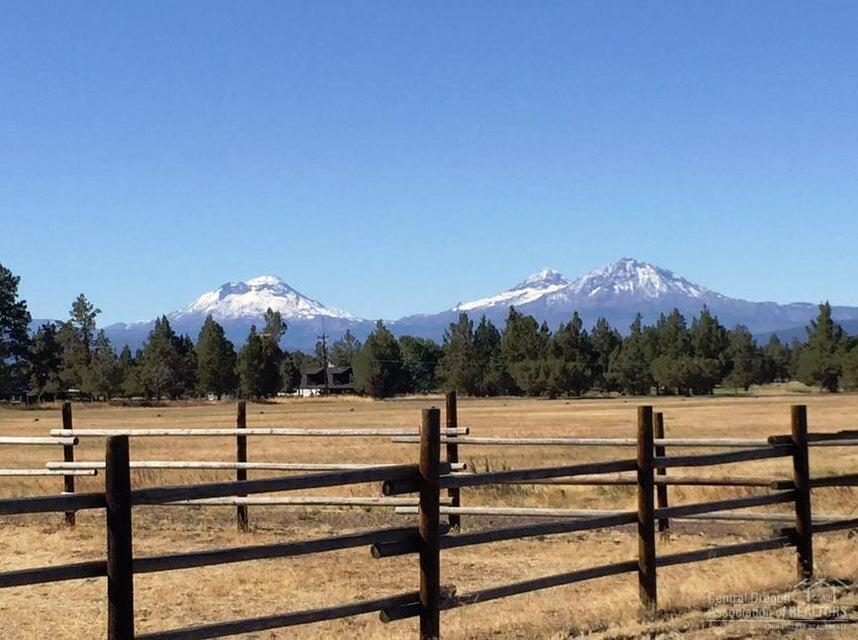 Sisters, Oregon, 97759, United States, 3 Bedrooms Bedrooms, ,3 BathroomsBathrooms,Residential,For Sale,1917351