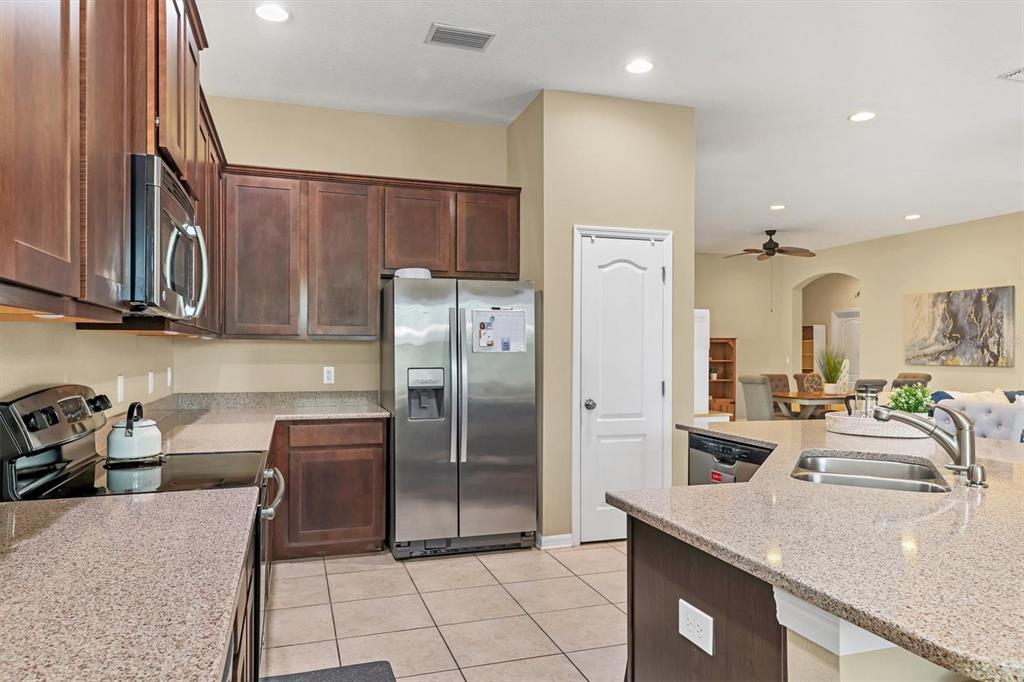Palmetto, Florida, 34221, United States, 4 Bedrooms Bedrooms, ,3 BathroomsBathrooms,Residential,For Sale,1700640