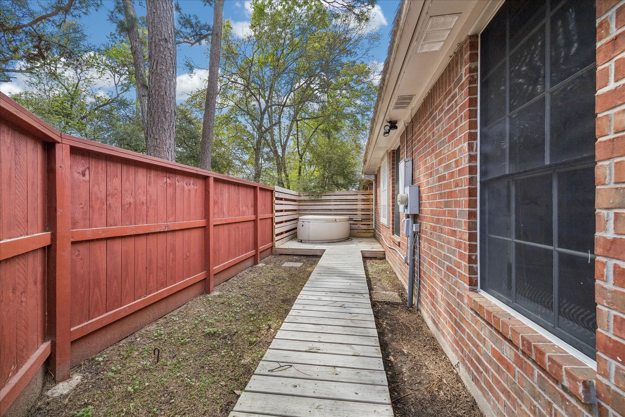  3115 Cedar Knolls Drive - 物件實景