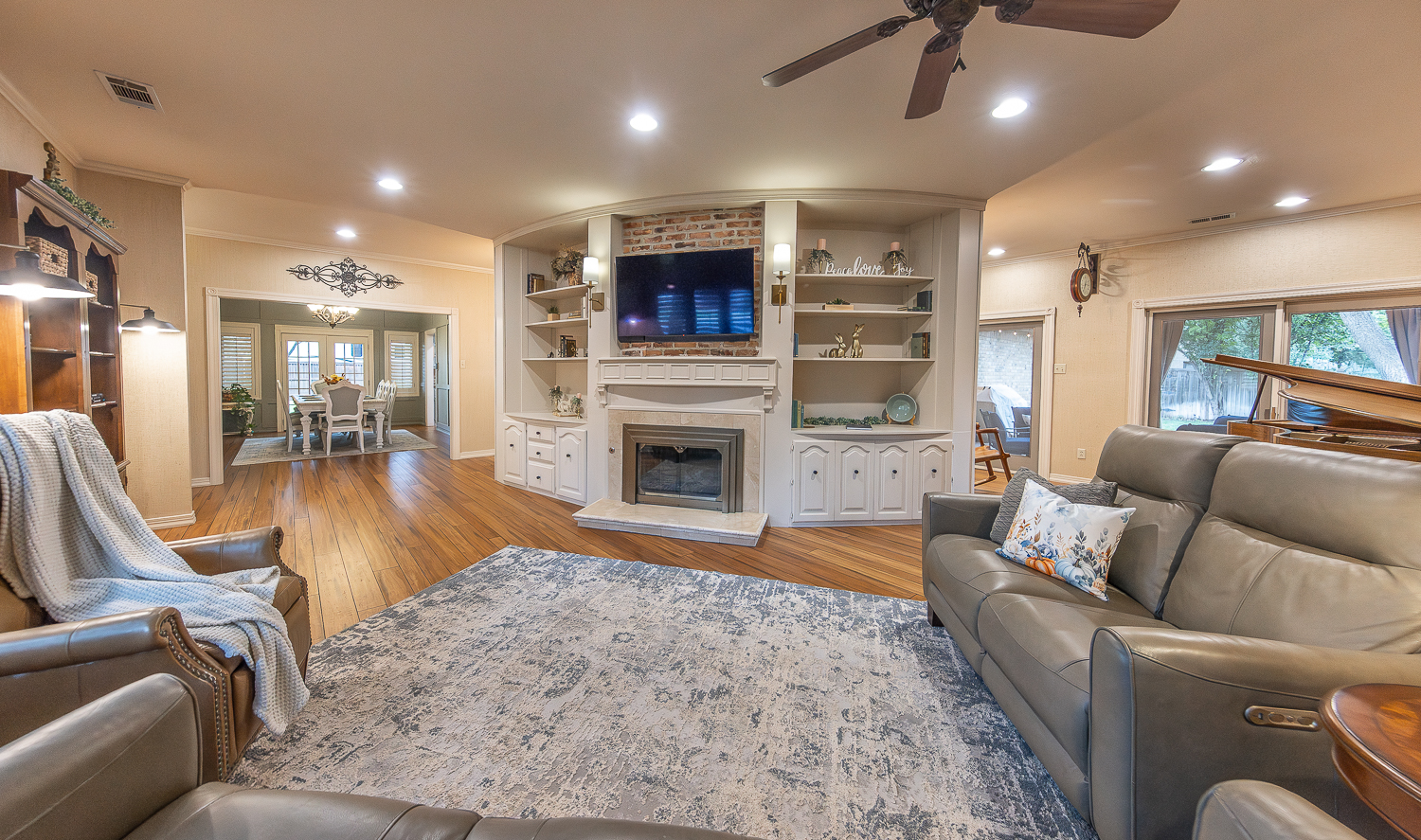 Lubbock, Texas, 79424, United States, 3 Bedrooms Bedrooms, ,3 BathroomsBathrooms,Residential,For Sale,1969049