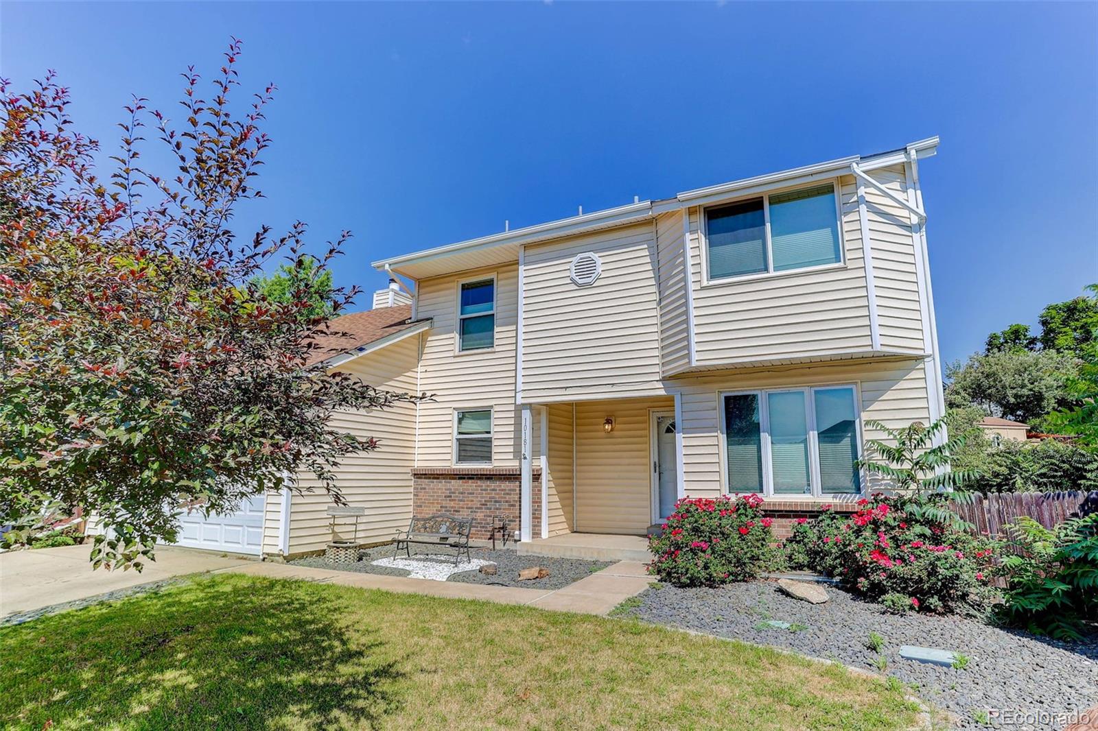 Thornton, Colorado, 80229, United States, 5 Bedrooms Bedrooms, ,2 BathroomsBathrooms,Residential,For Sale,1891126