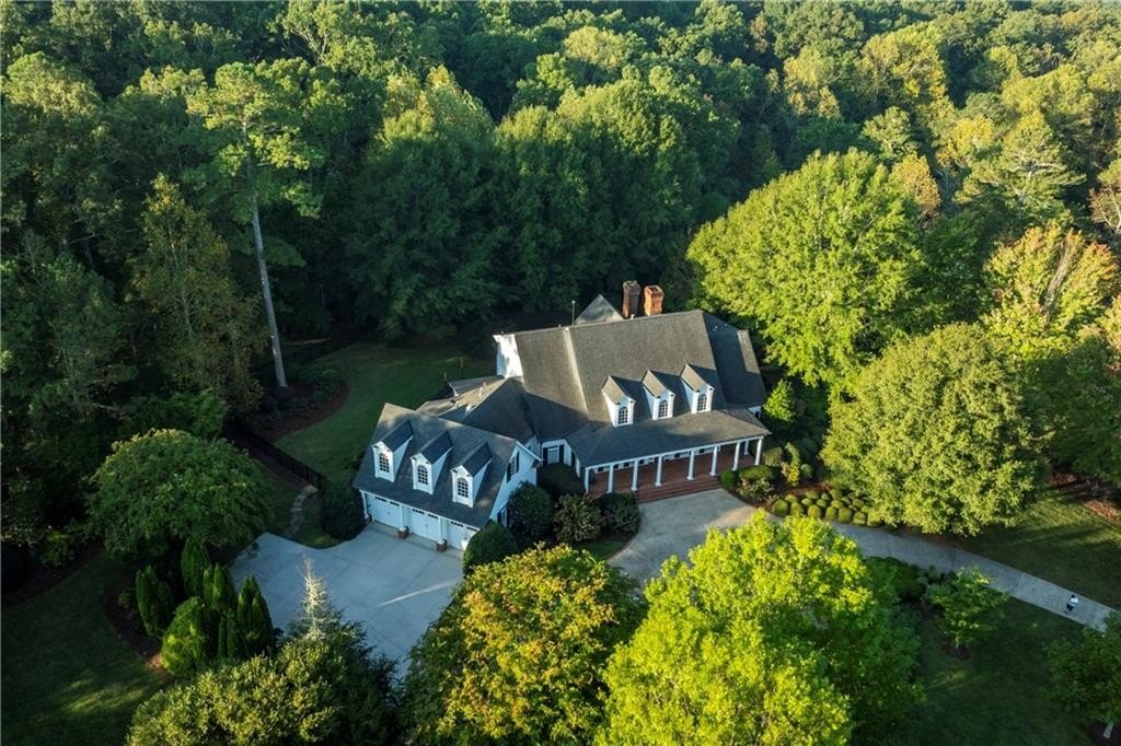 307 Meadowlands Drive, Talking Rock, Georgia, 30175, United States, 4 Bedrooms Bedrooms, ,6 BathroomsBathrooms,Residential,For Sale,307 Meadowlands Drive,1639976