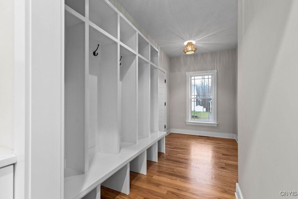 Baldwinsville, New York, 13027, United States, 3 Bedrooms Bedrooms, ,3 BathroomsBathrooms,Residential,For Sale,1745738