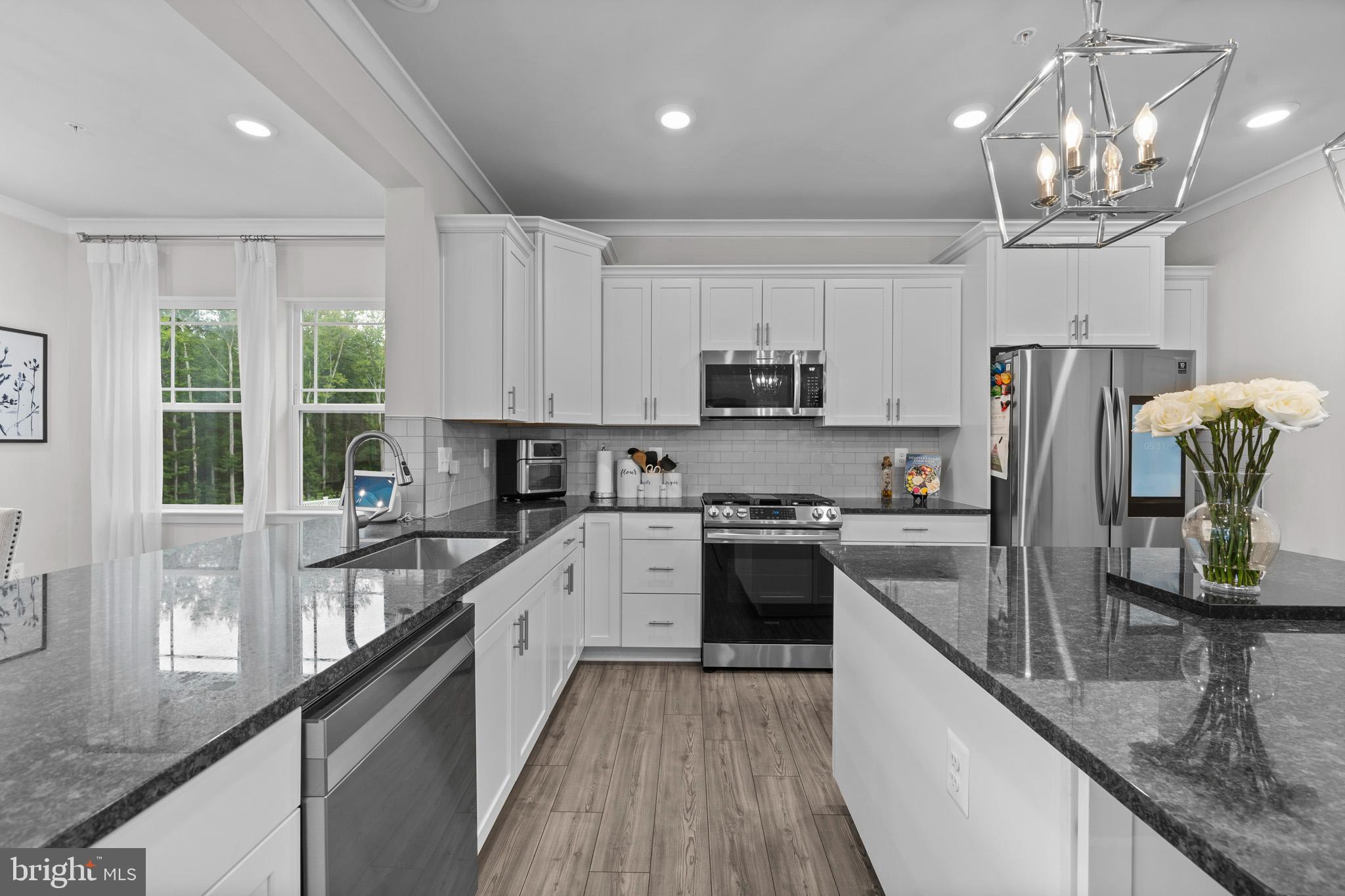 White Plains, Maryland, 20695, United States, 5 Bedrooms Bedrooms, ,5 BathroomsBathrooms,Residential,For Sale,1921773