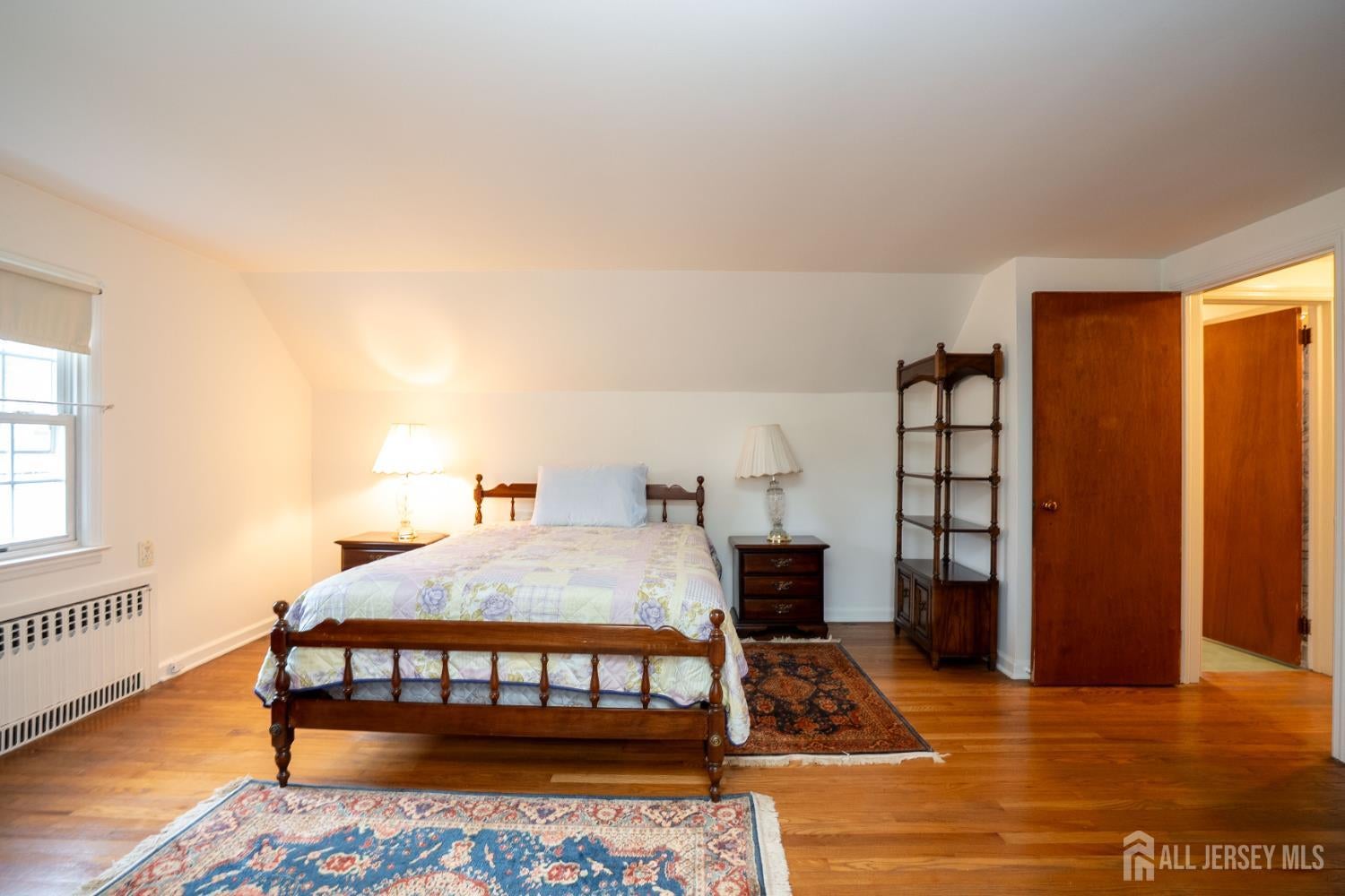 New Brunswick, New Jersey, 08901, United States, 3 Bedrooms Bedrooms, ,2 BathroomsBathrooms,Residential,For Sale,1992583