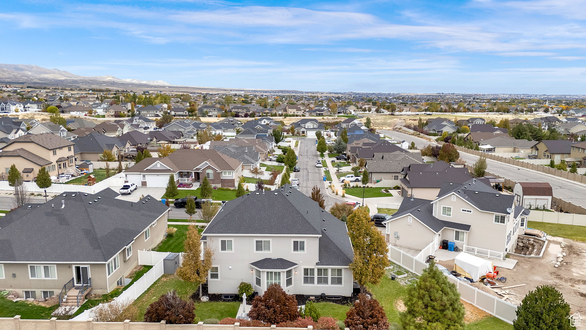 Herriman, Utah, 84096, United States, 5 Bedrooms Bedrooms, ,3 BathroomsBathrooms,Residential,For Sale,1991477