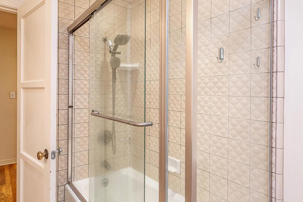 San Jose, California, 95125, United States, 3 Bedrooms Bedrooms, ,2 BathroomsBathrooms,Residential,For Sale,1825152