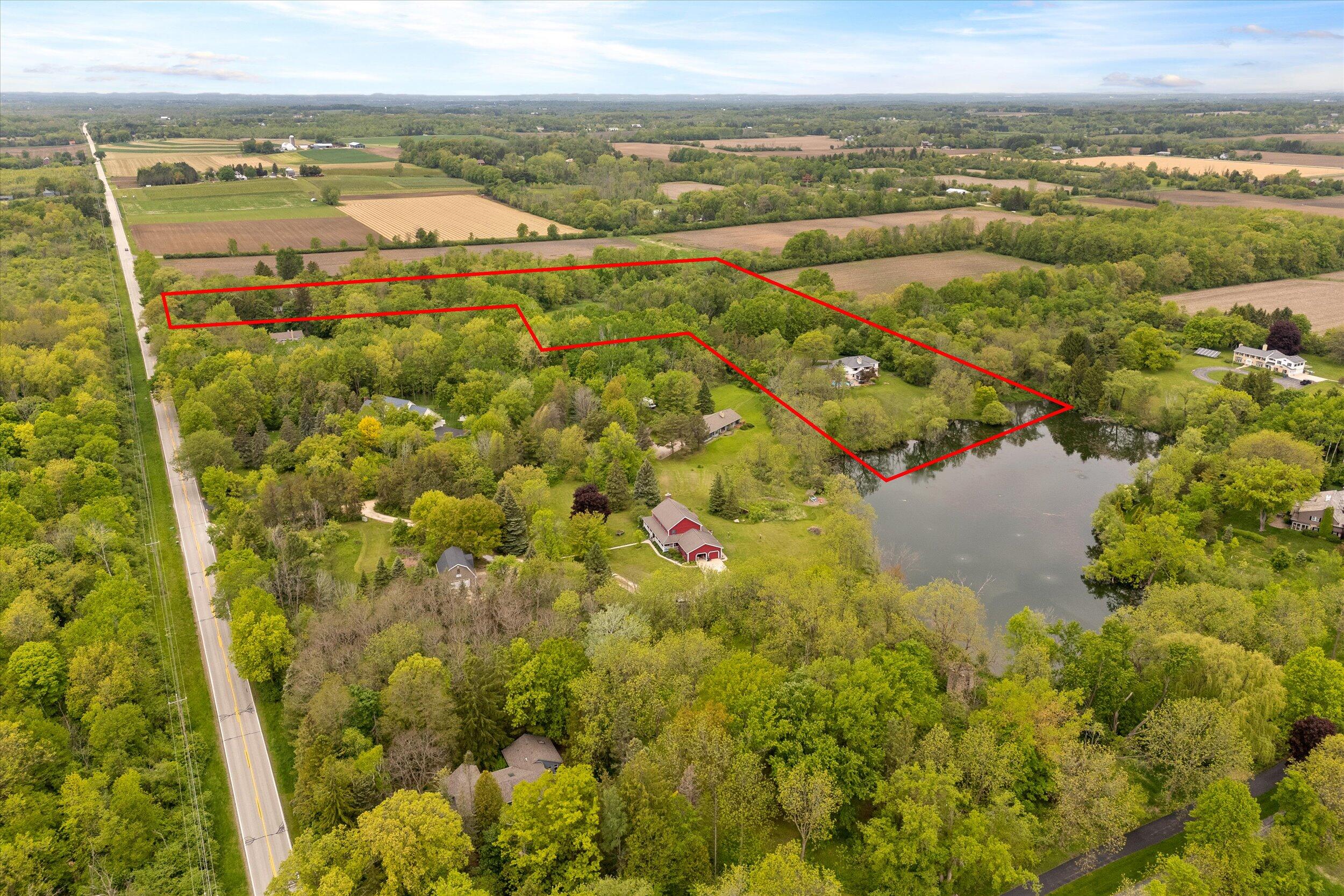 Mequon, Wisconsin, 53097, United States, 5 Bedrooms Bedrooms, ,5 BathroomsBathrooms,Residential,For Sale,1907648