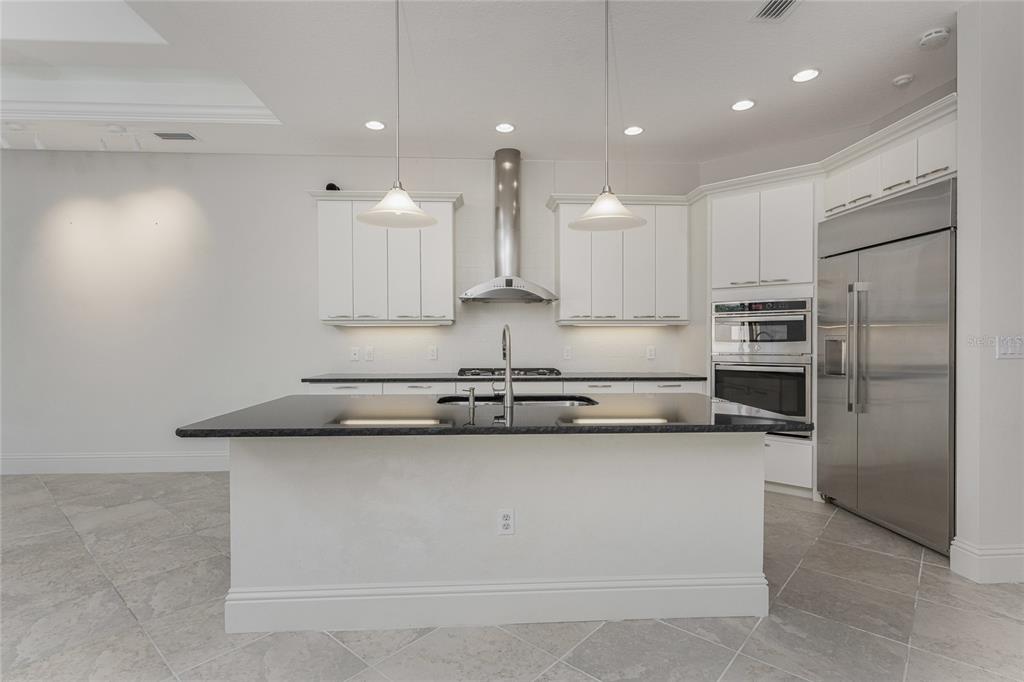 Sarasota, Florida, 34241, United States, 4 Bedrooms Bedrooms, ,3 BathroomsBathrooms,Residential,For Sale,1789245