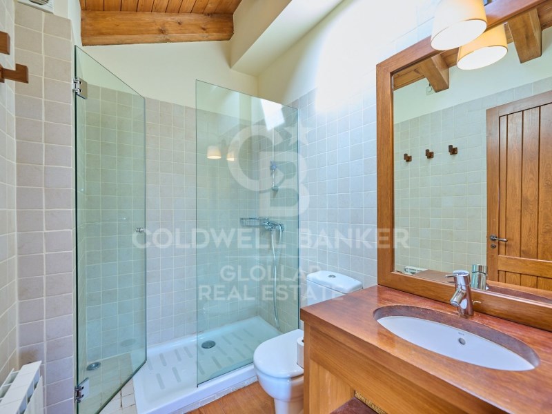 Isòvol, Catalonia, ES, 4 Bedrooms Bedrooms, ,4 BathroomsBathrooms,Residential,For Sale,1578046