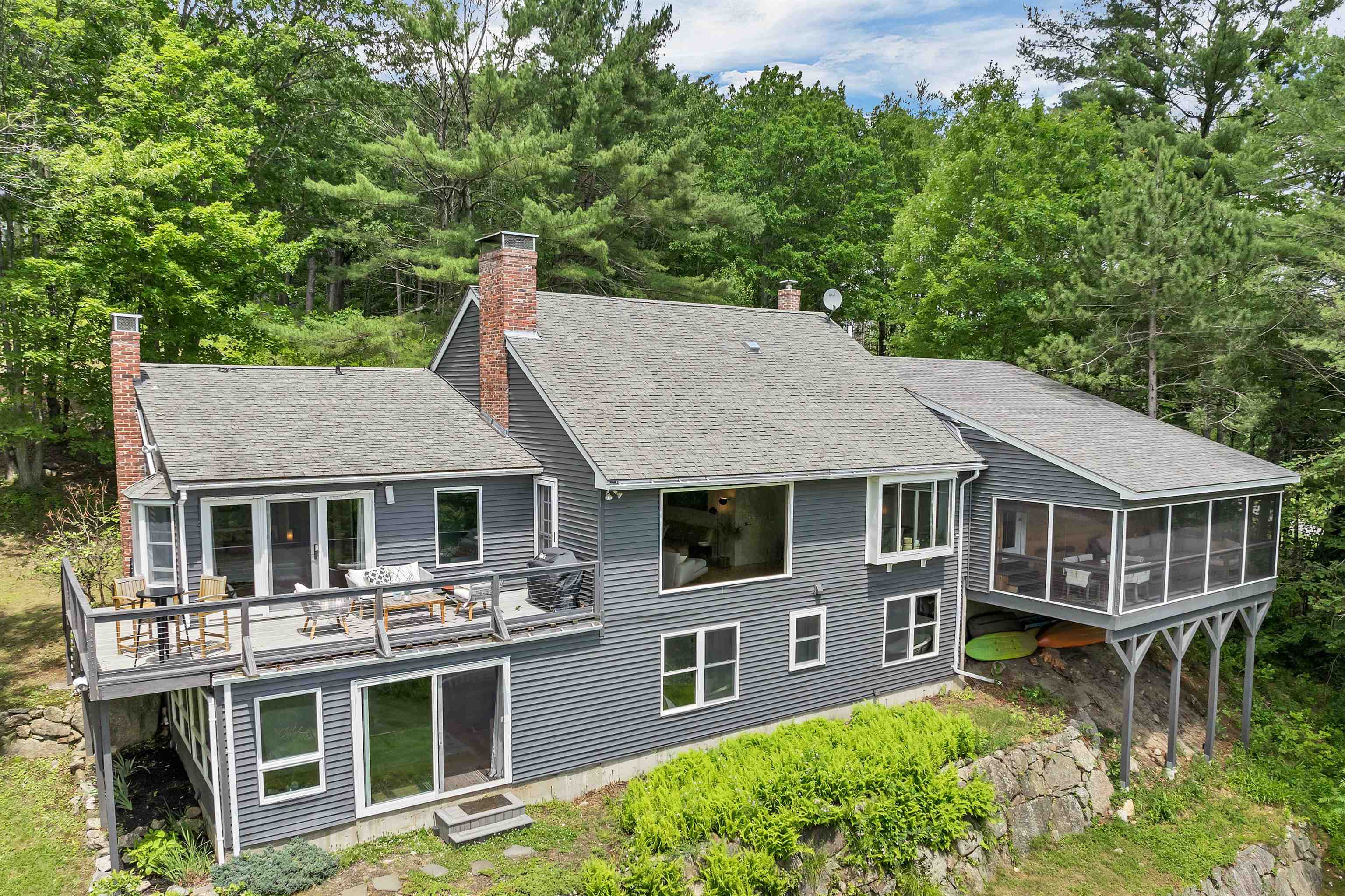 Meredith, New Hampshire, 03253, United States, 3 Bedrooms Bedrooms, ,2 BathroomsBathrooms,Residential,For Sale,1901230