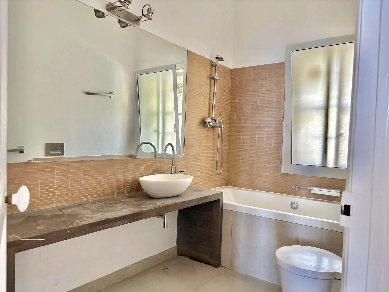 Beausoleil, Provence-Alpes-Côte d’Azur, 06240, FR, ,Residential,For Sale,1818481