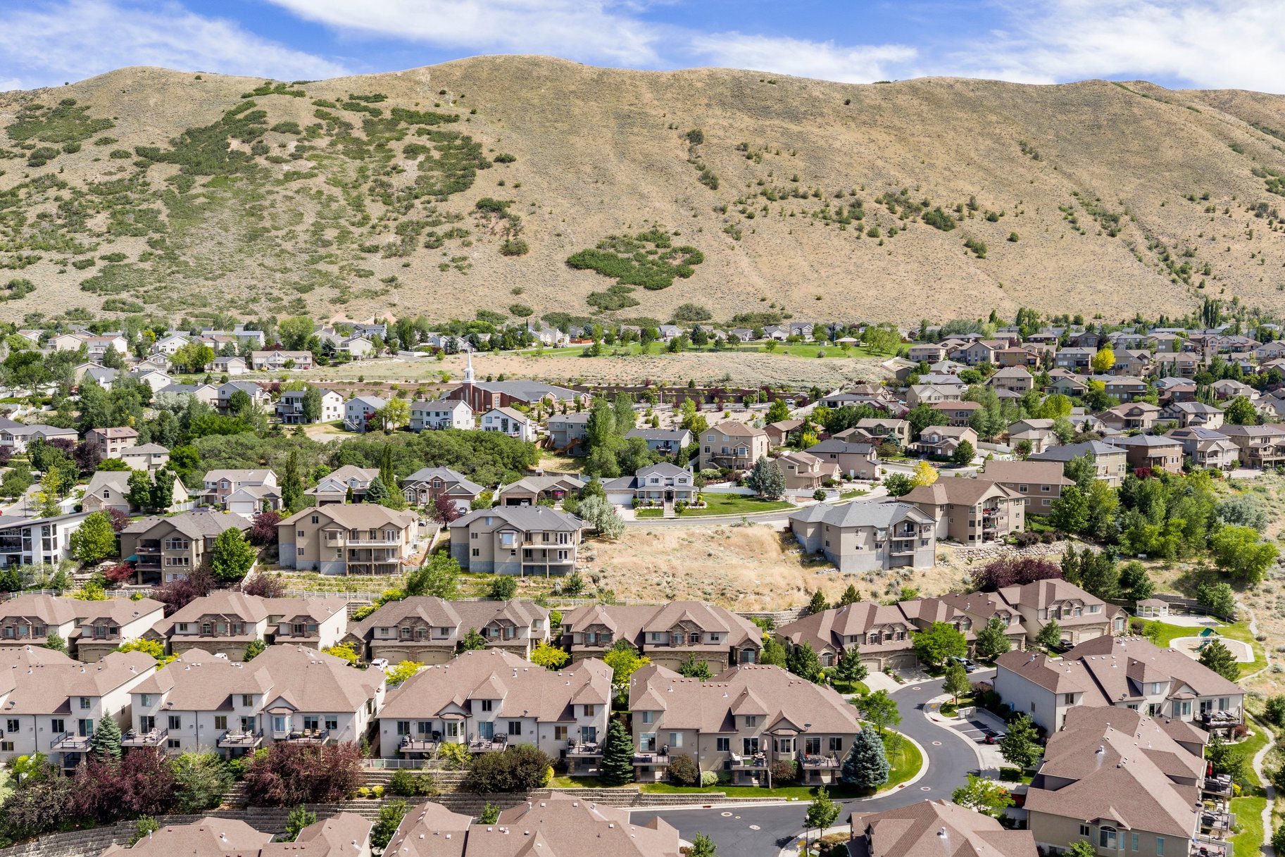  Wasatch Front Views, Walkout Basement & Low-Maintenance Luxury - 物件實景