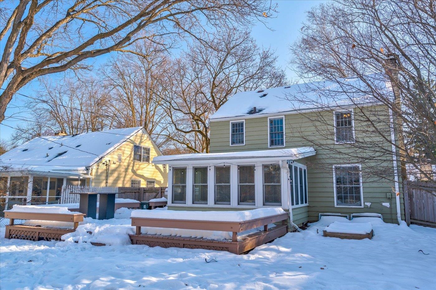 Madison, Wisconsin, 53711, United States, 3 Bedrooms Bedrooms, ,3 BathroomsBathrooms,Residential,For Sale,2005749