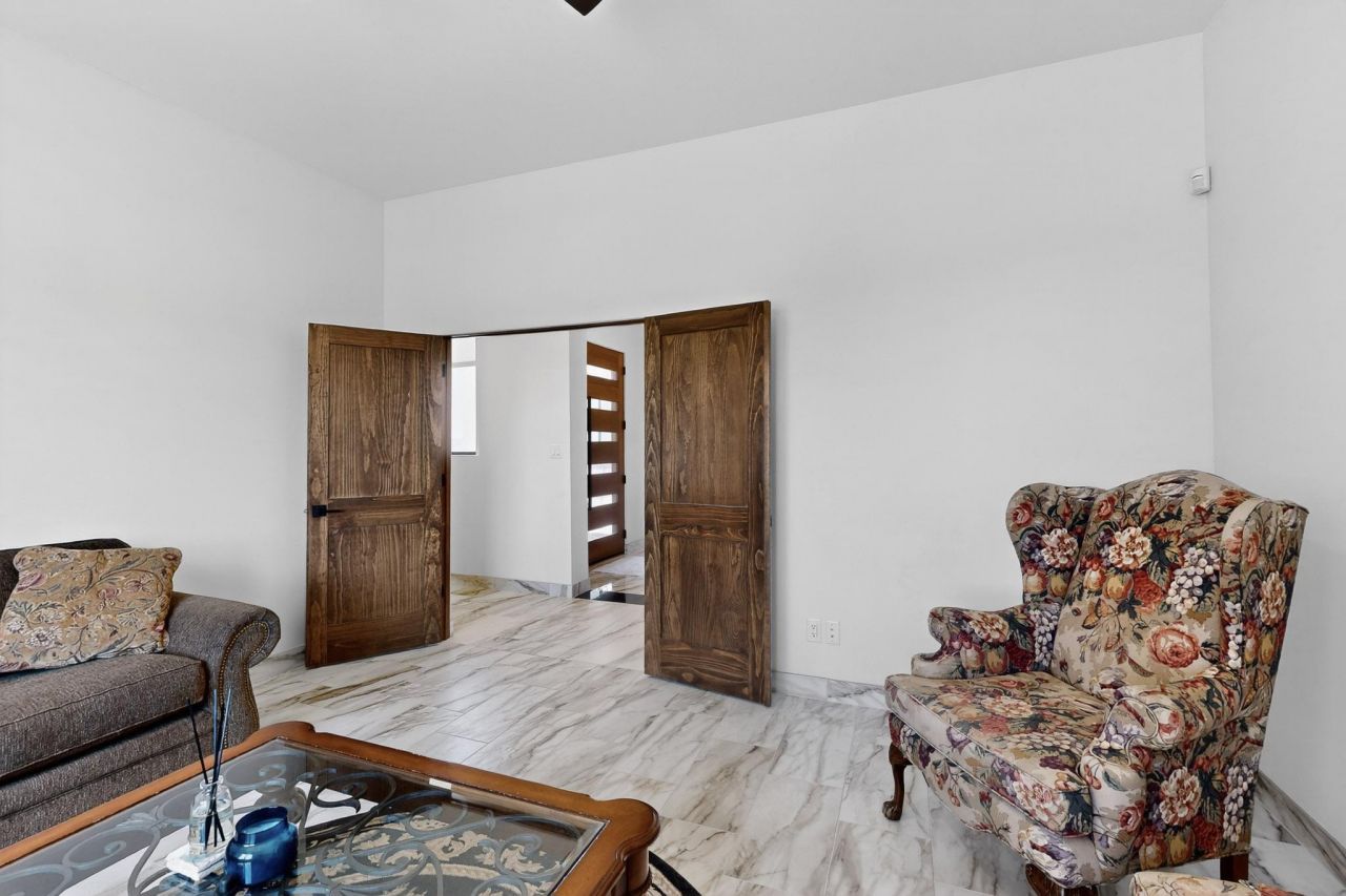 Placitas, New Mexico, 87043, United States, 3 Bedrooms Bedrooms, ,4 BathroomsBathrooms,Residential,For Sale,1903548