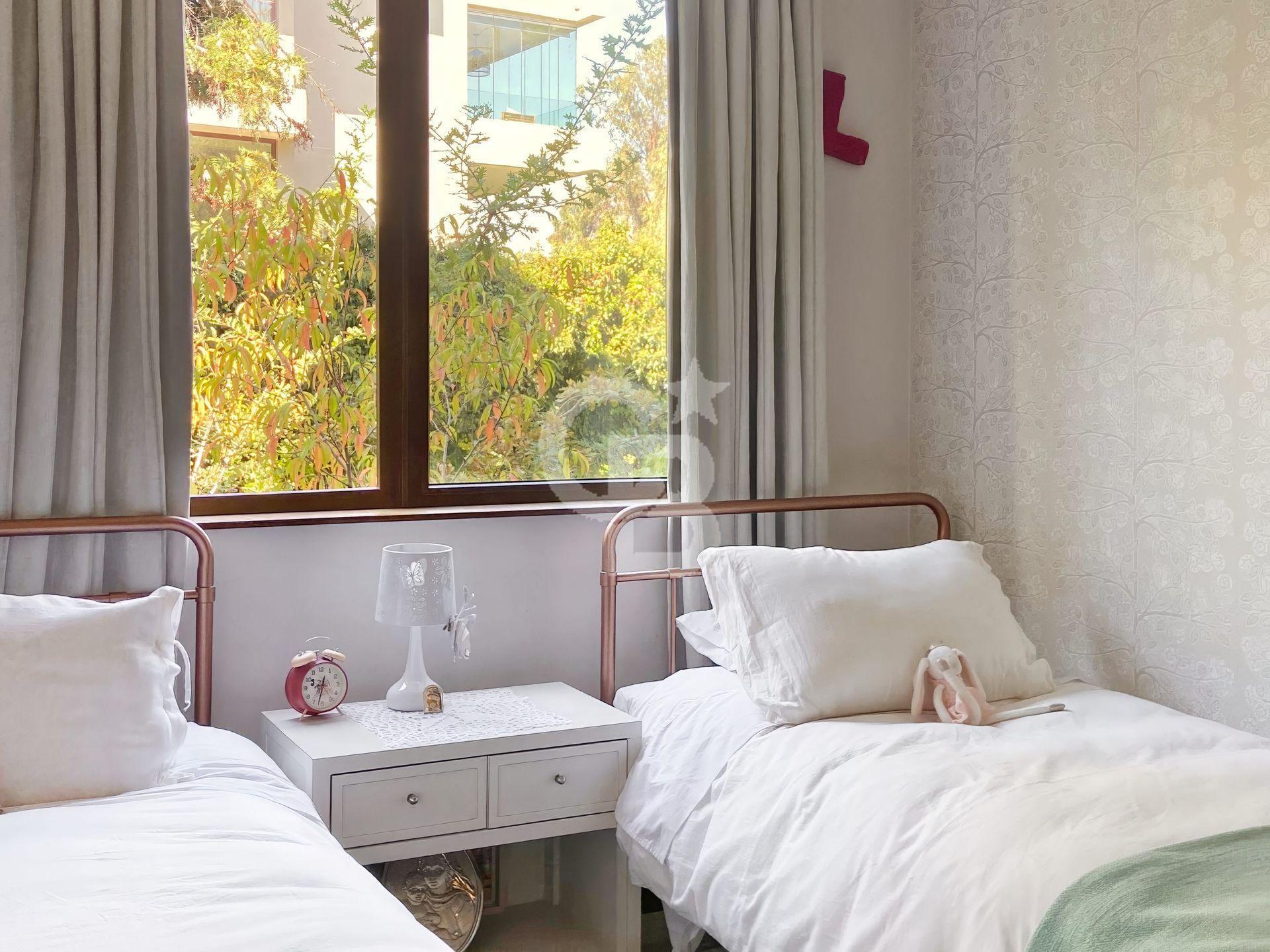 Lo Barnechea, Chile, 4 Bedrooms Bedrooms, ,4 BathroomsBathrooms,Residential,For Sale,1998331