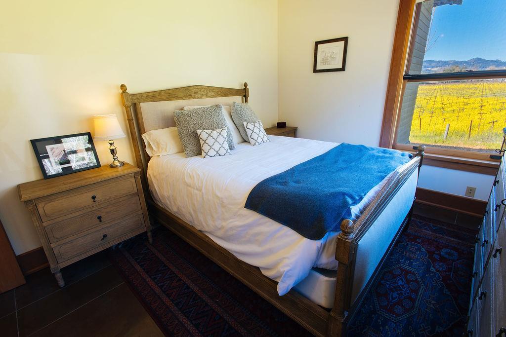 Saint Helena, California, 94574, United States, 4 Bedrooms Bedrooms, ,3 BathroomsBathrooms,Residential,For Sale,1967818