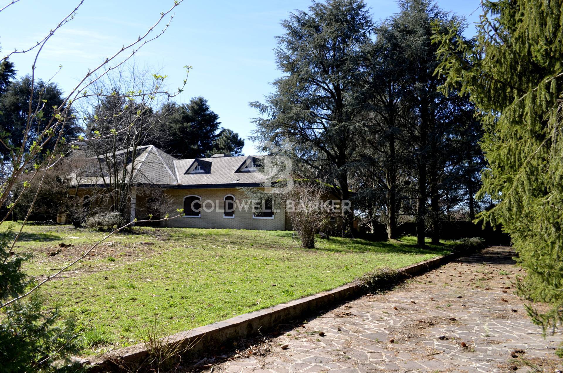 Arconate, Milano, 20020, IT, 3 Bedrooms Bedrooms, ,3 BathroomsBathrooms,Residential,For Sale,1991335