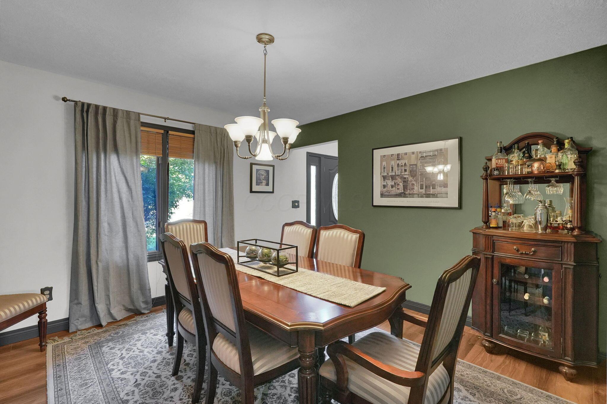 Canal Winchester, Ohio, 43110, United States, 4 Bedrooms Bedrooms, ,3 BathroomsBathrooms,Residential,For Sale,1988095